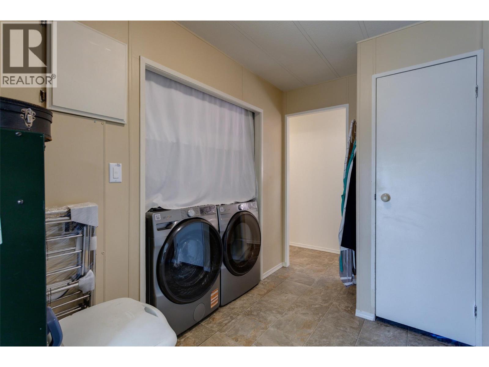 1860 Boucherie Road Unit# 71