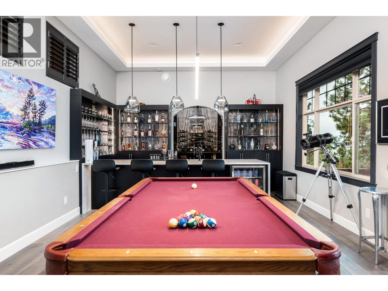 2328 Arthur Court