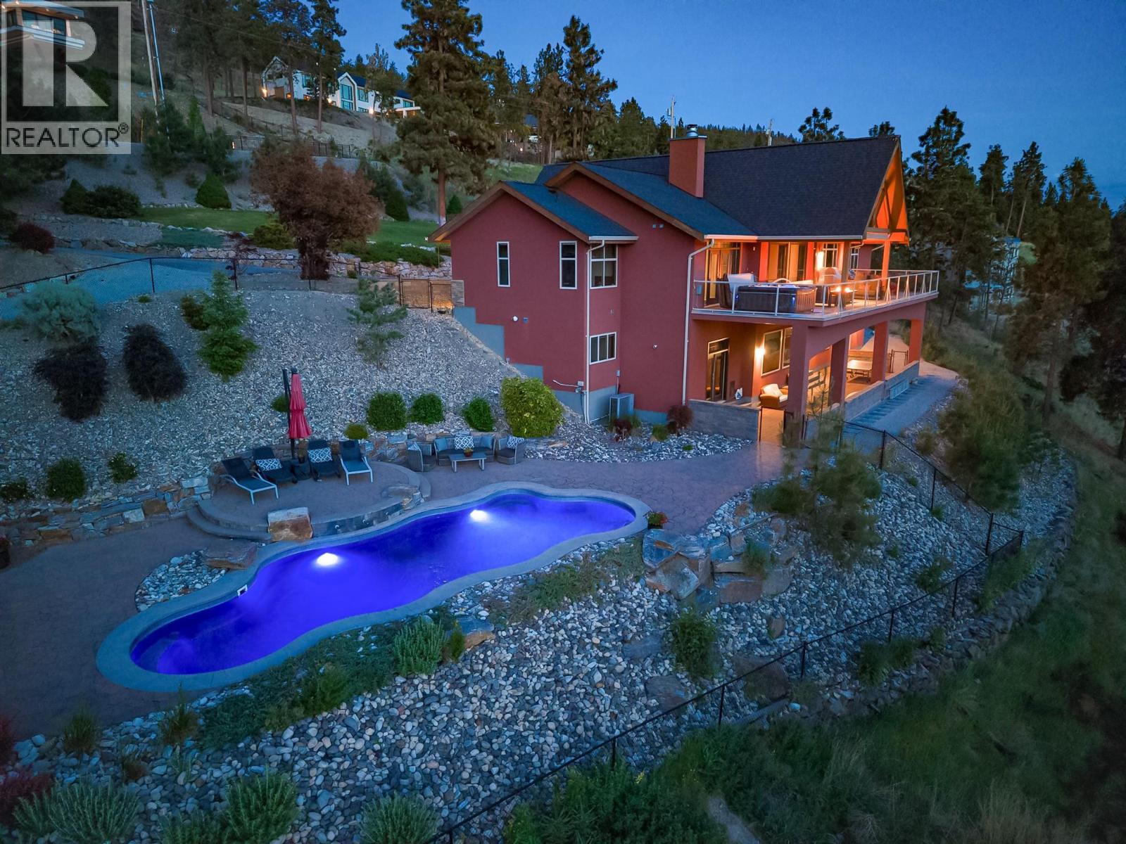 2328 Arthur Court