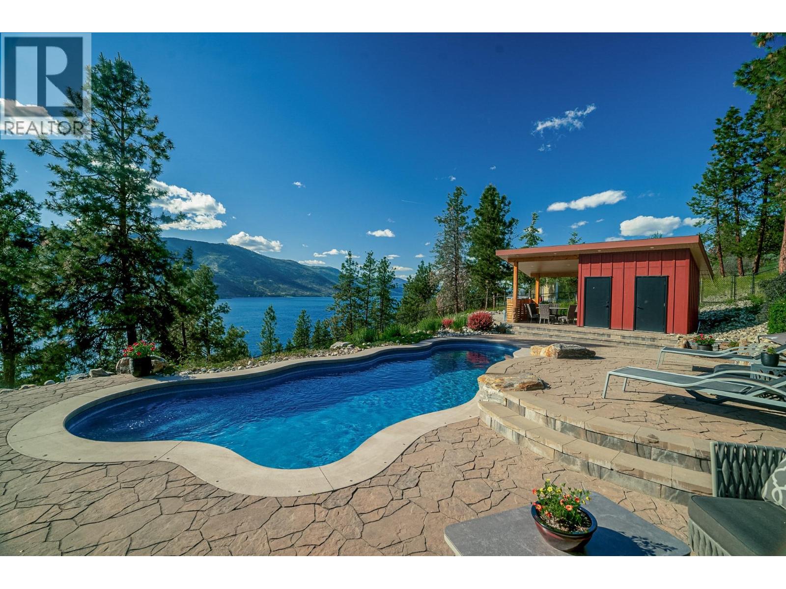 2328 Arthur Court