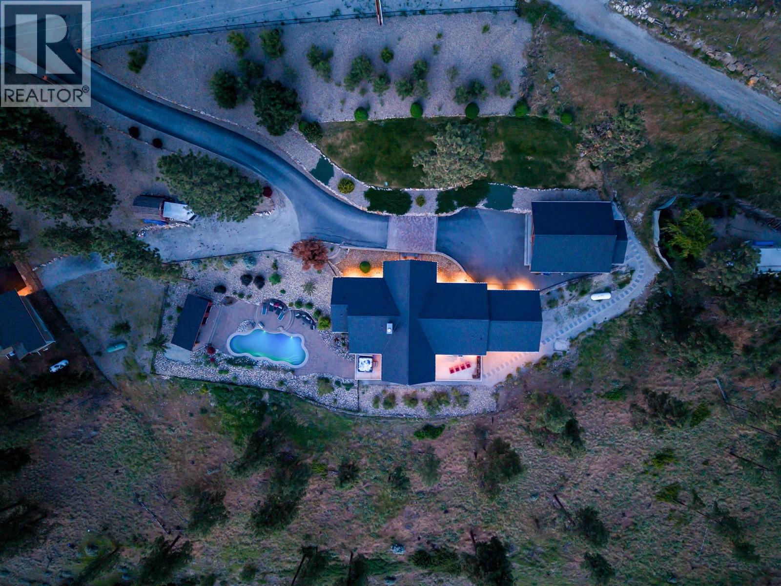 2328 Arthur Court