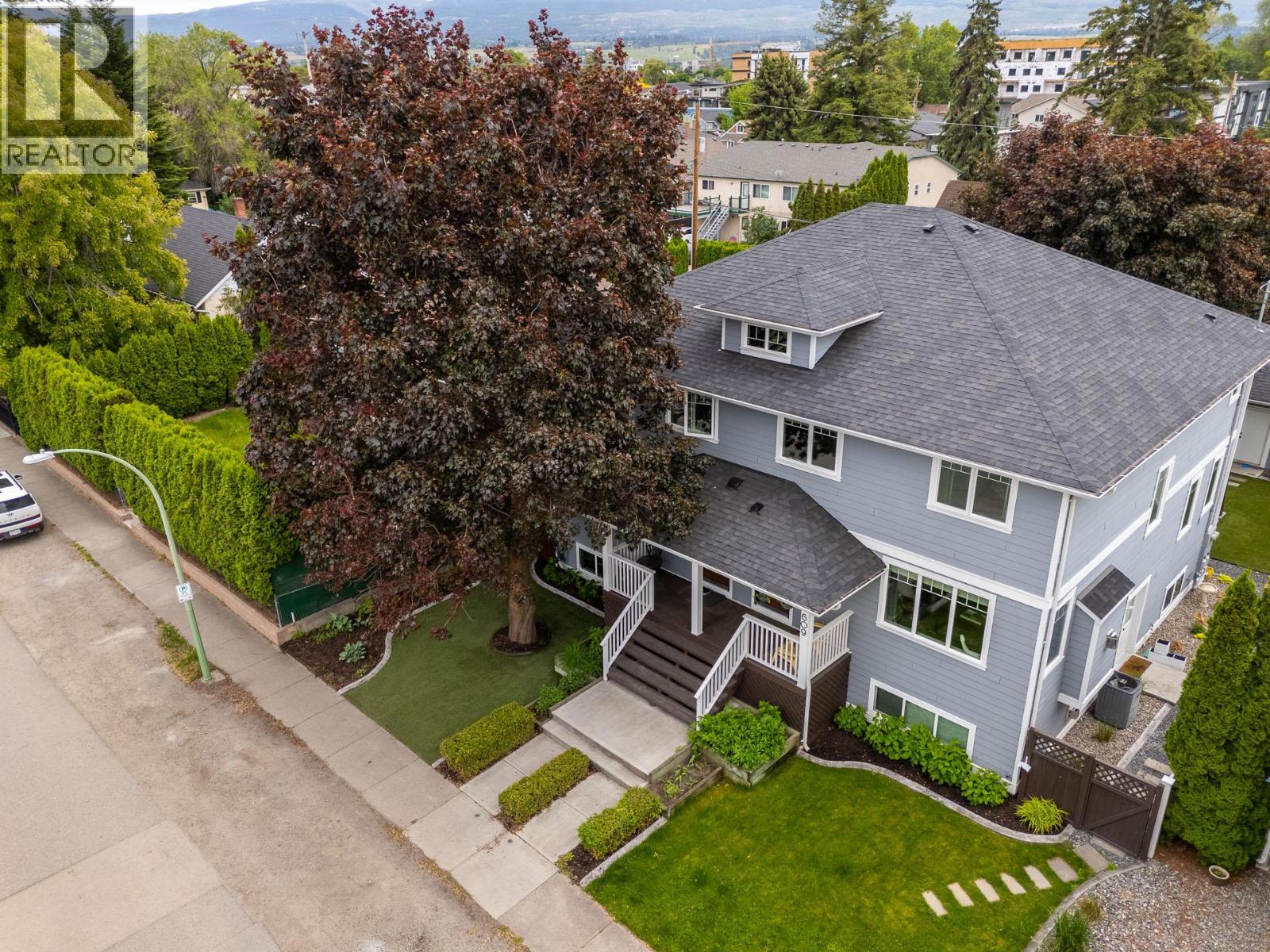 611 Morrison Avenue