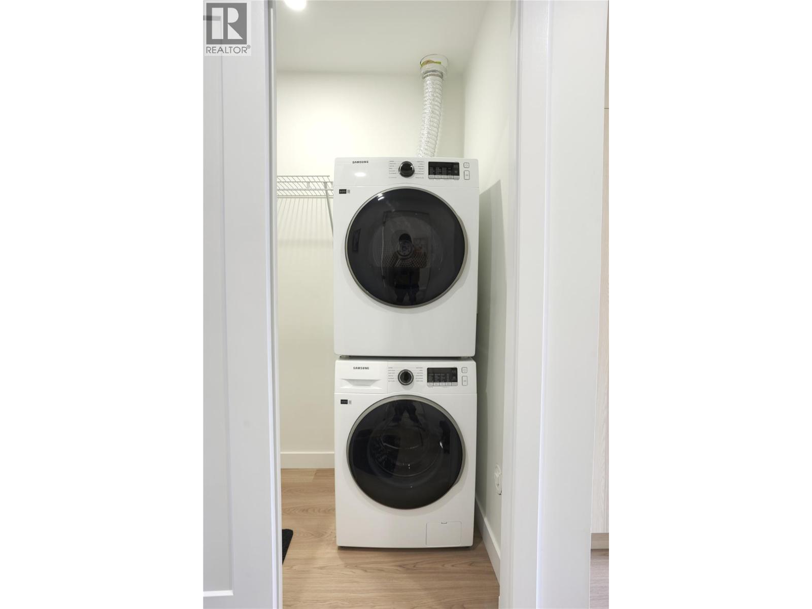 1380 Pridham Avenue Unit# 508