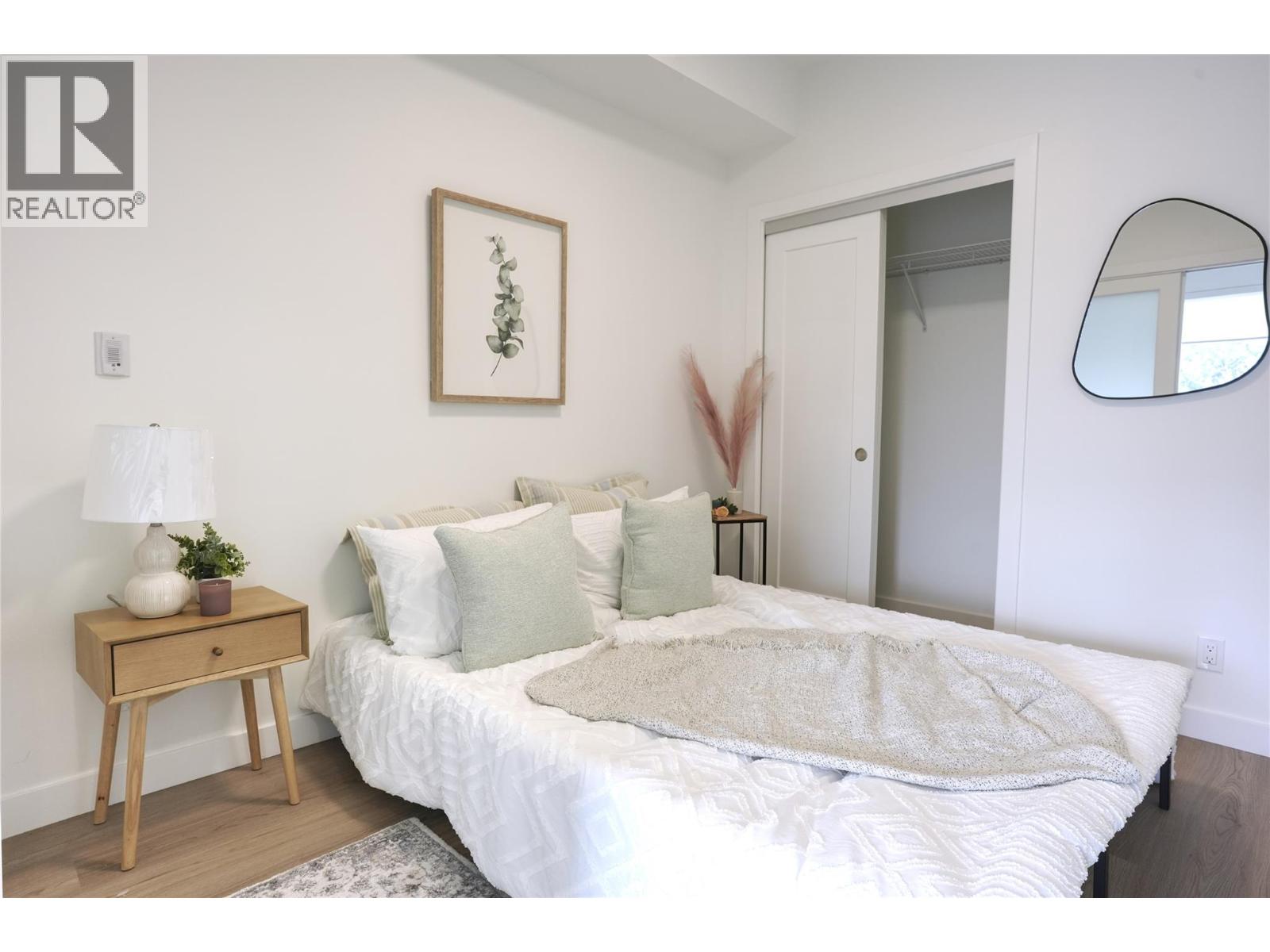 1380 Pridham Avenue Unit# 508