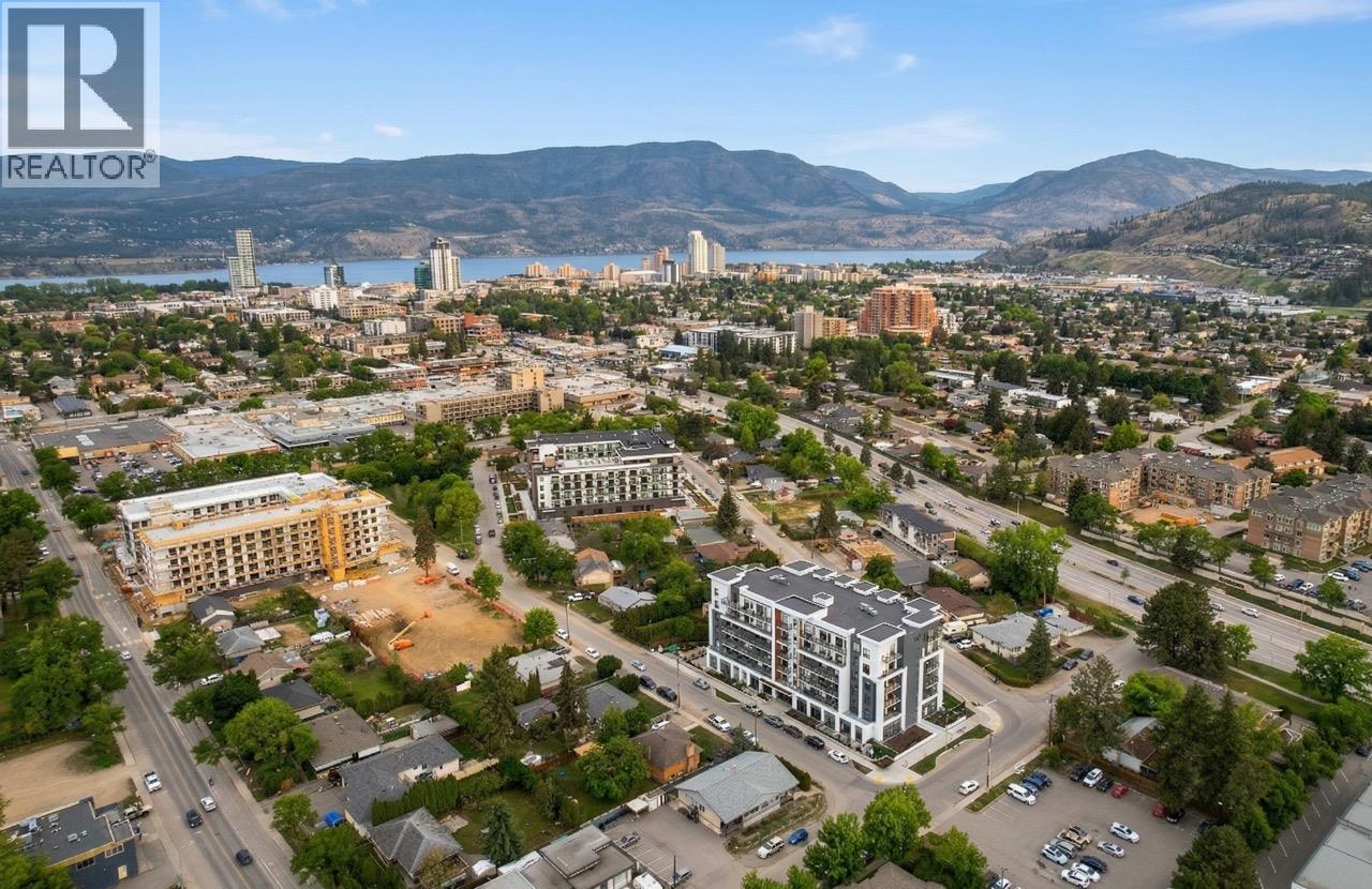 1380 Pridham Avenue Unit# 214
