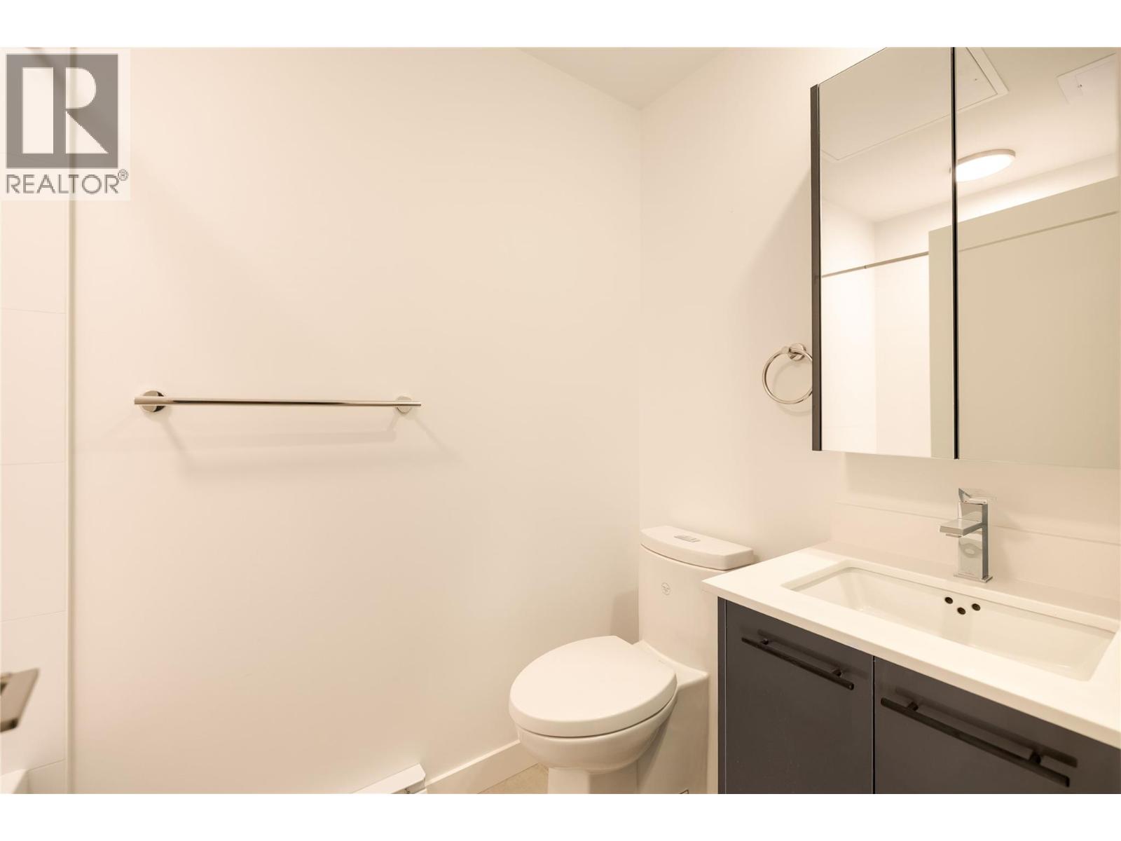 1380 Pridham Avenue Unit# 415