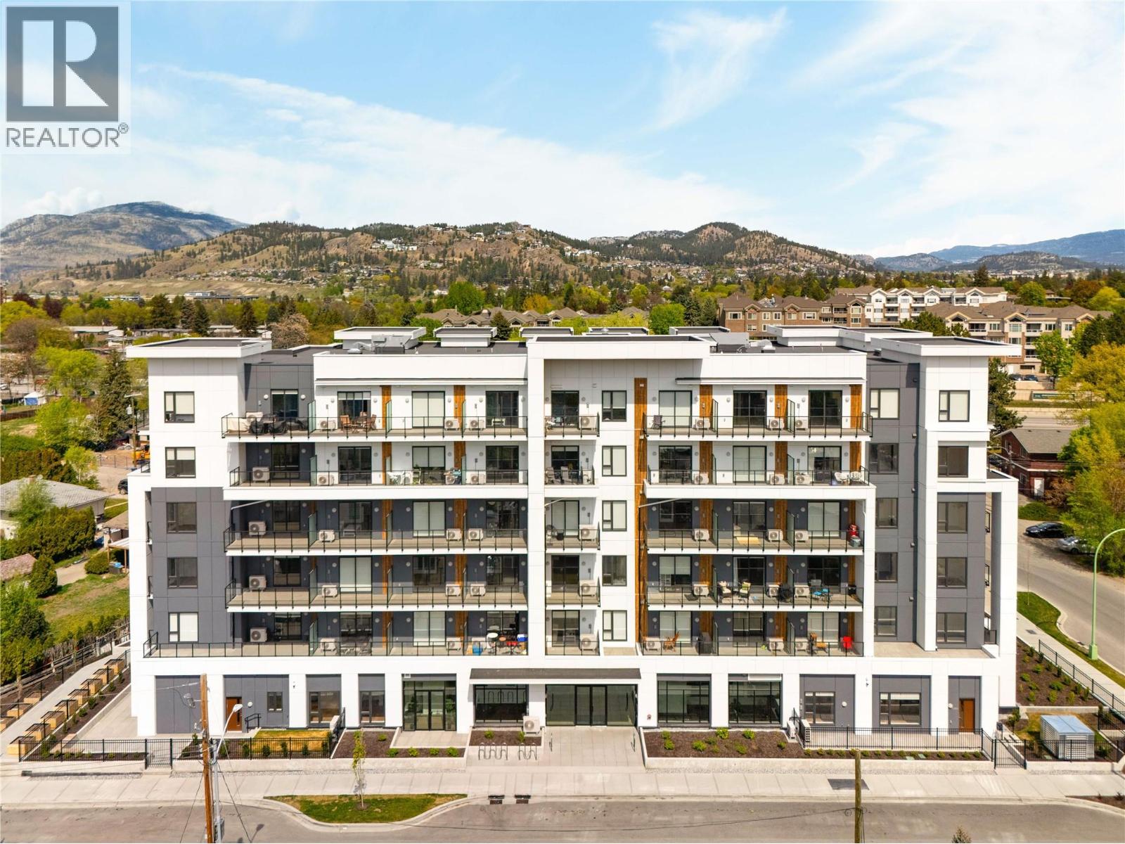 1380 Pridham Avenue Unit# 415