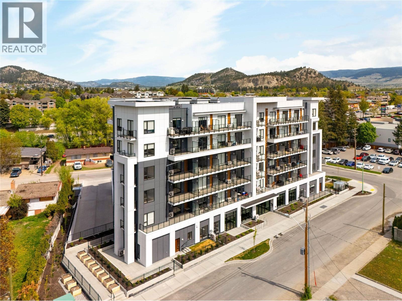 1380 Pridham Avenue Unit# 415