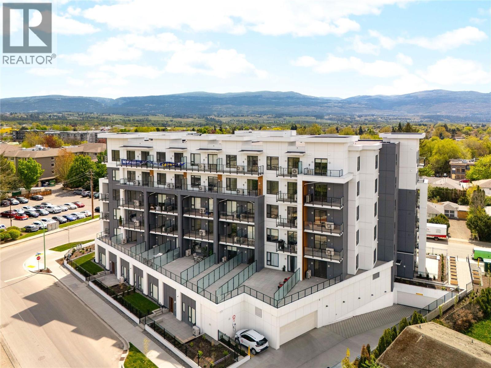 1380 Pridham Avenue Unit# 415