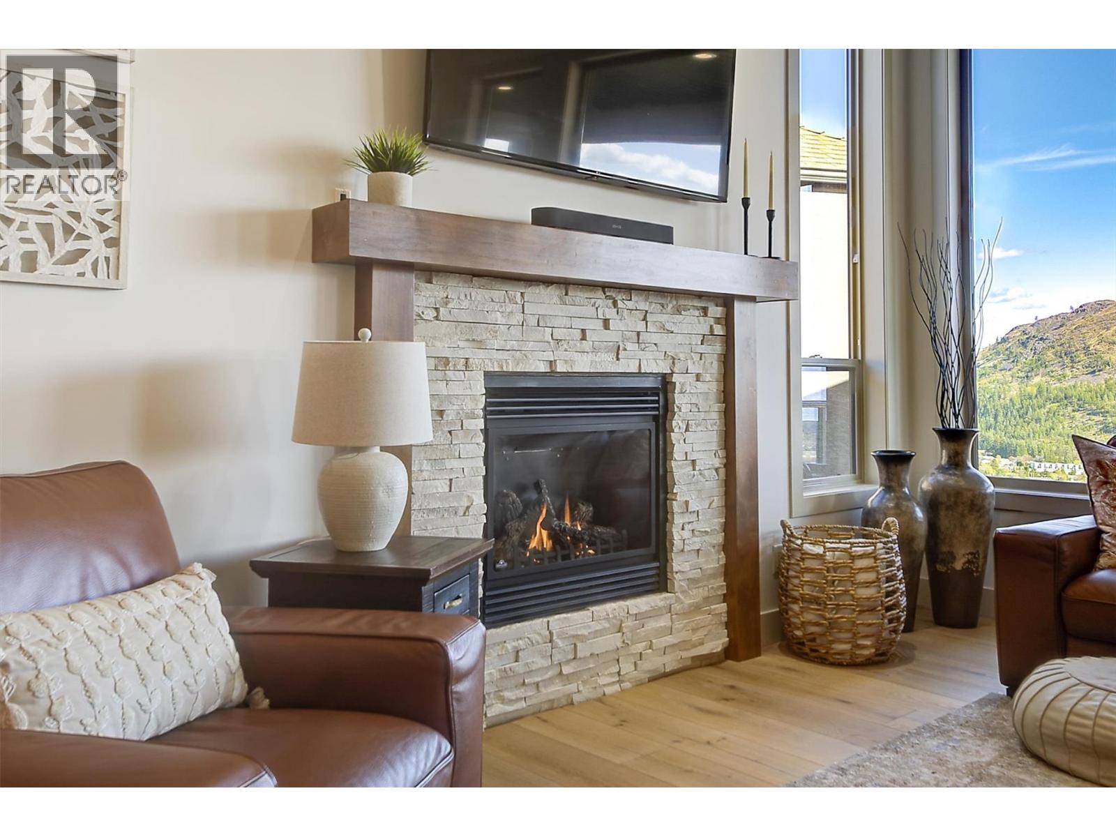 2546 Hedgestone Drive