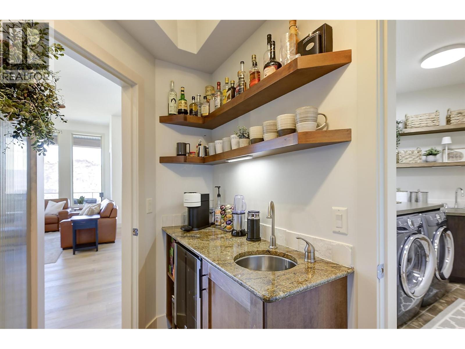 2546 Hedgestone Drive