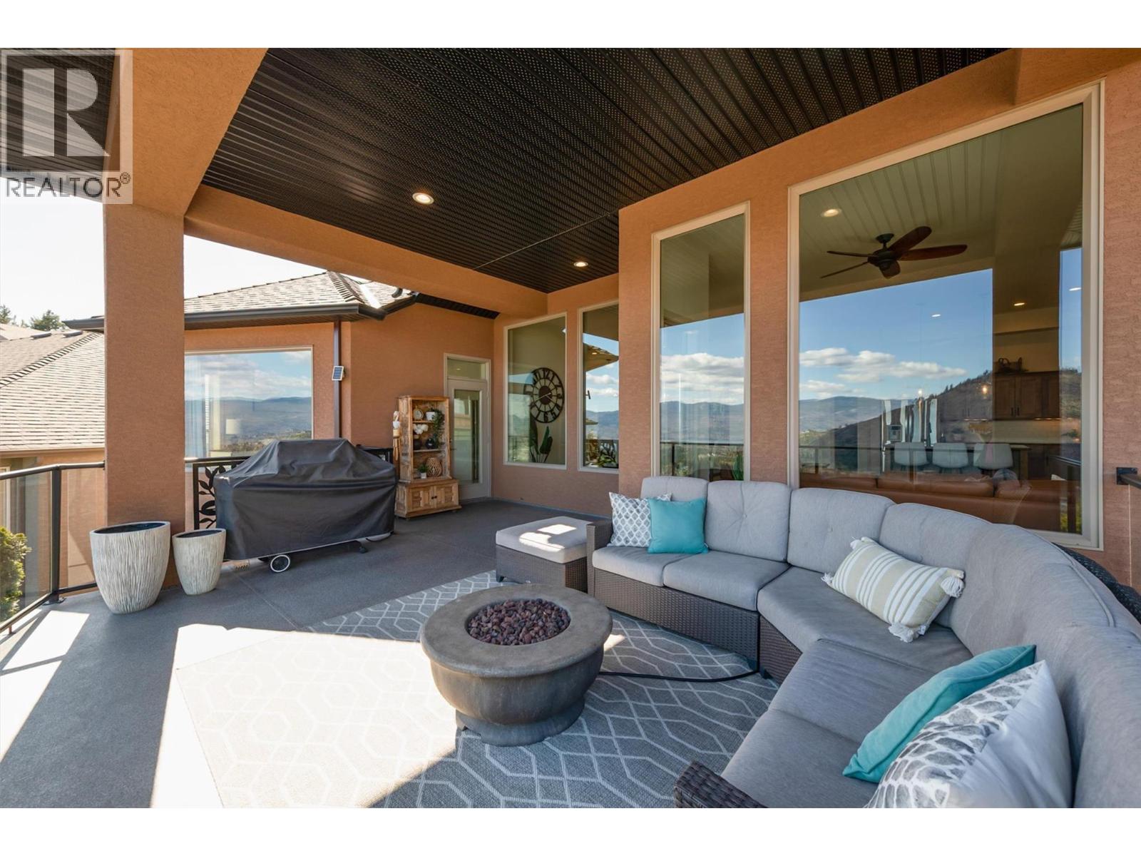 2546 Hedgestone Drive
