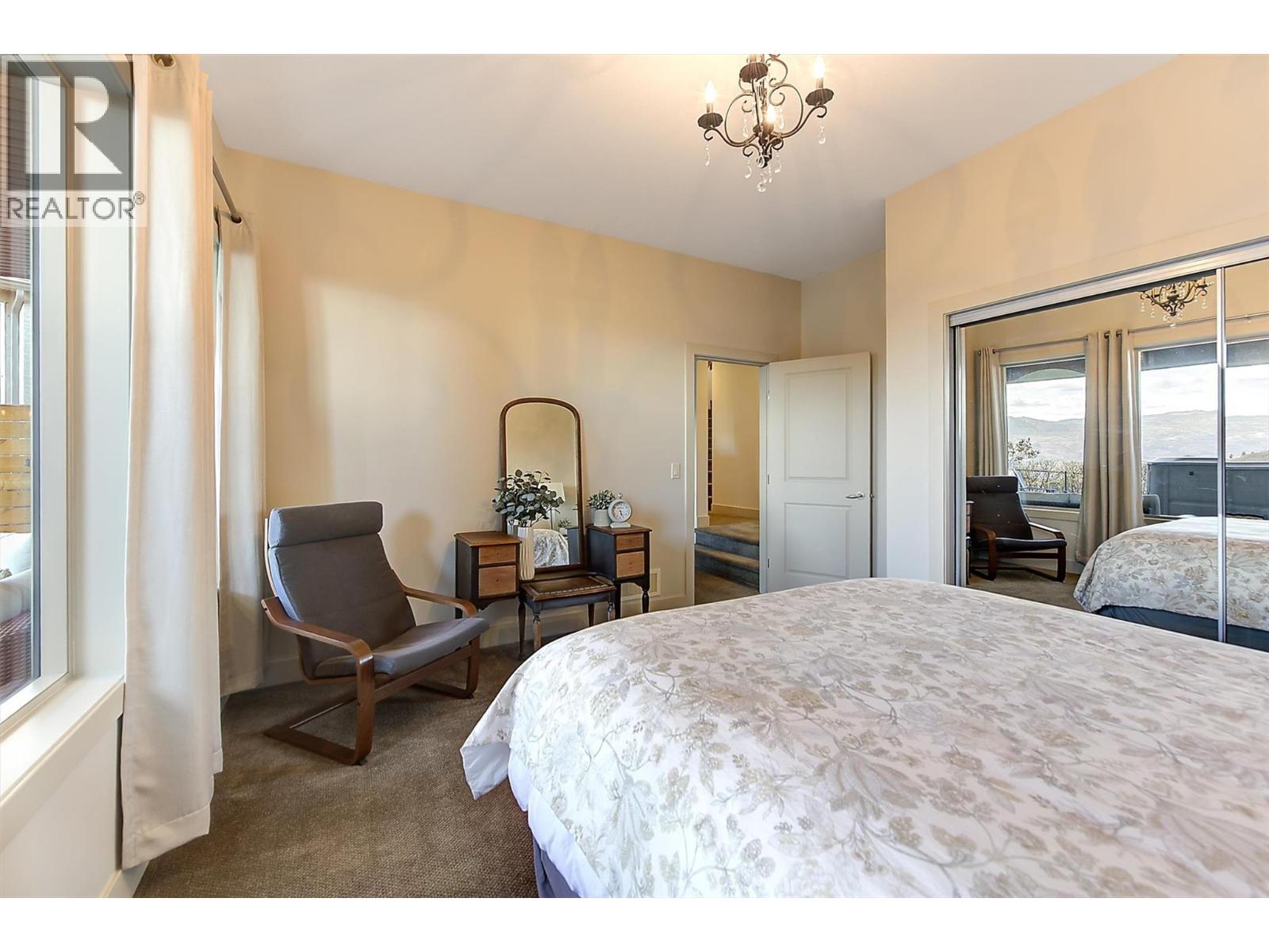 2546 Hedgestone Drive