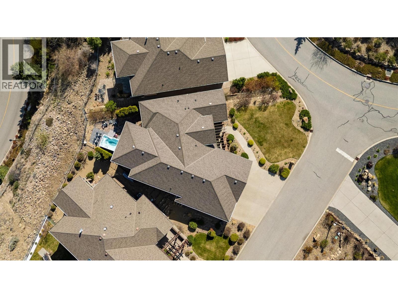 2546 Hedgestone Drive