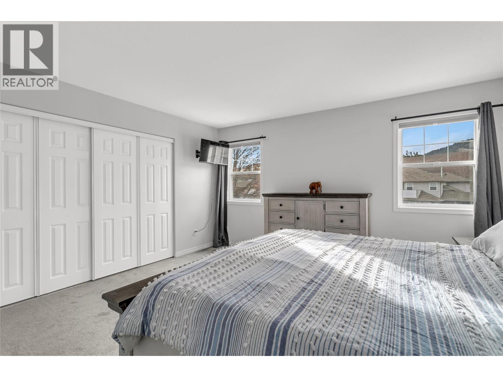 3819 Glen Canyon Drive