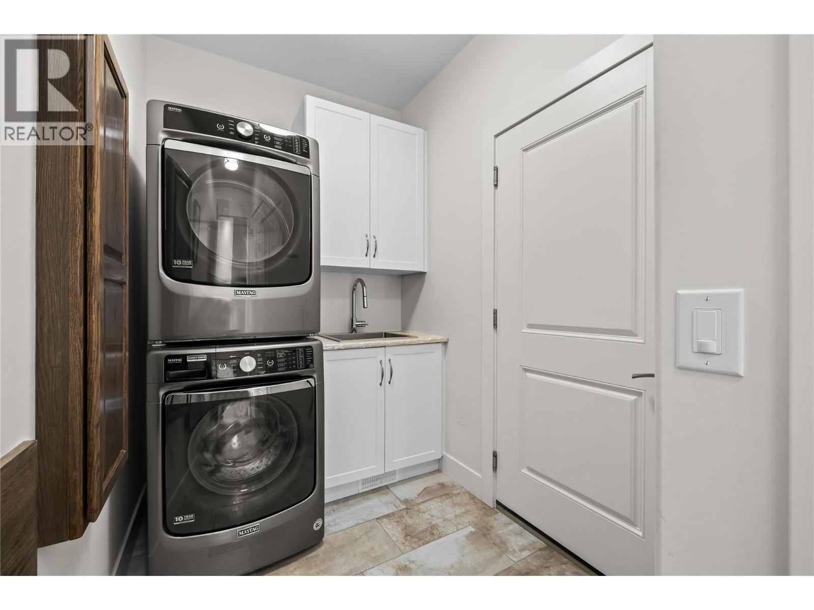 514 Quartz Crescent Unit# 5