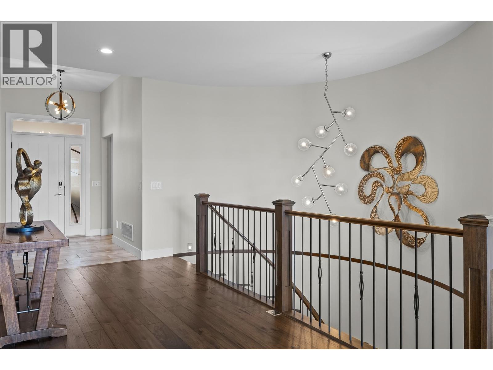 514 Quartz Crescent Unit# 5