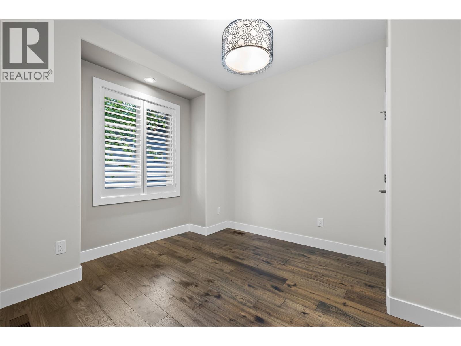 514 Quartz Crescent Unit# 5