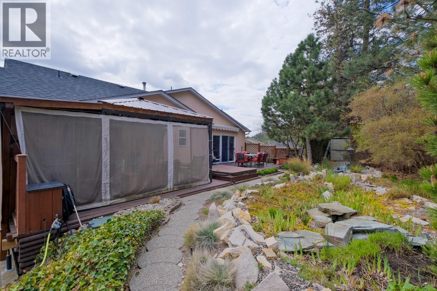1802 Edgehill Court