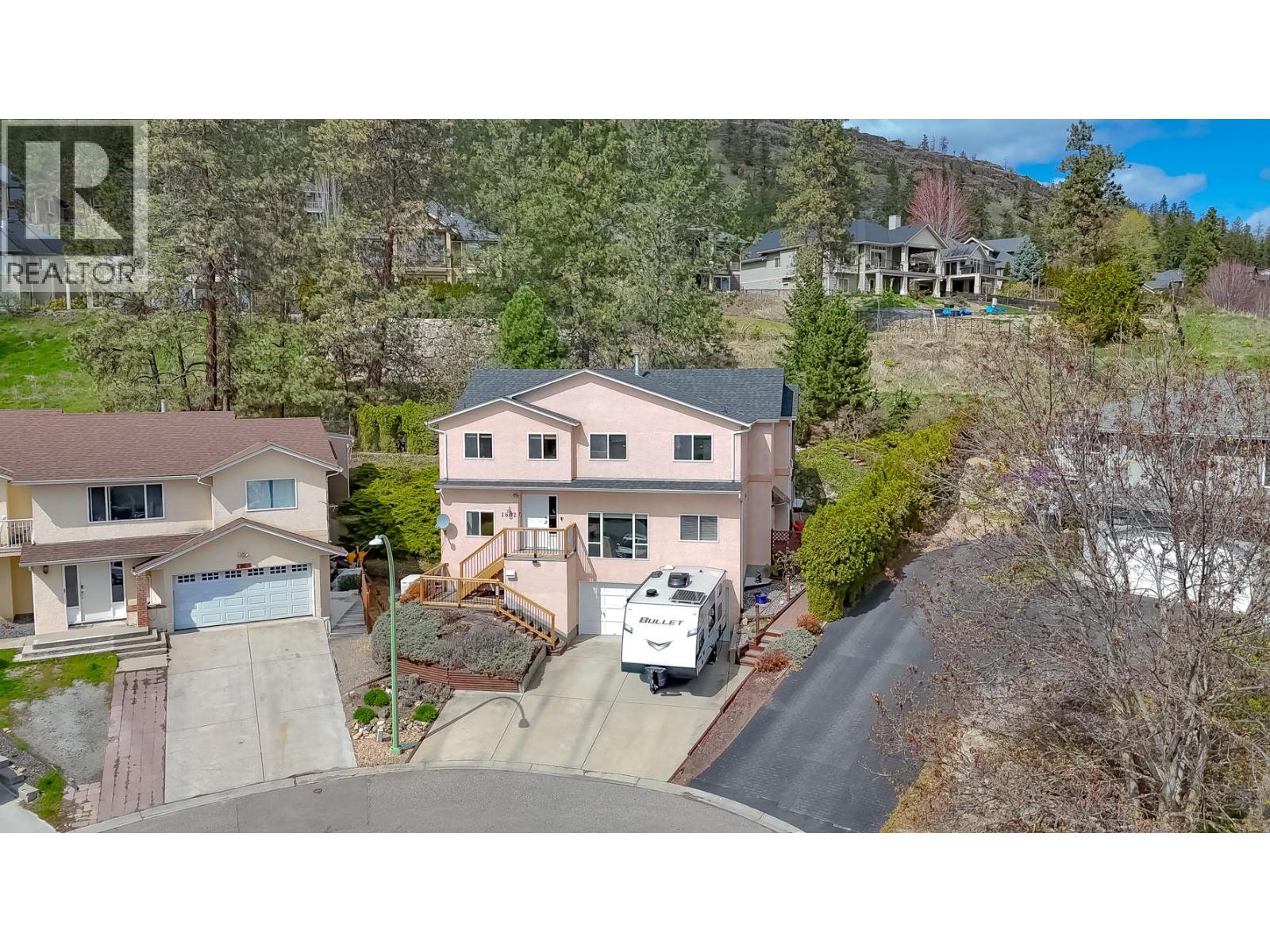 1802 Edgehill Court