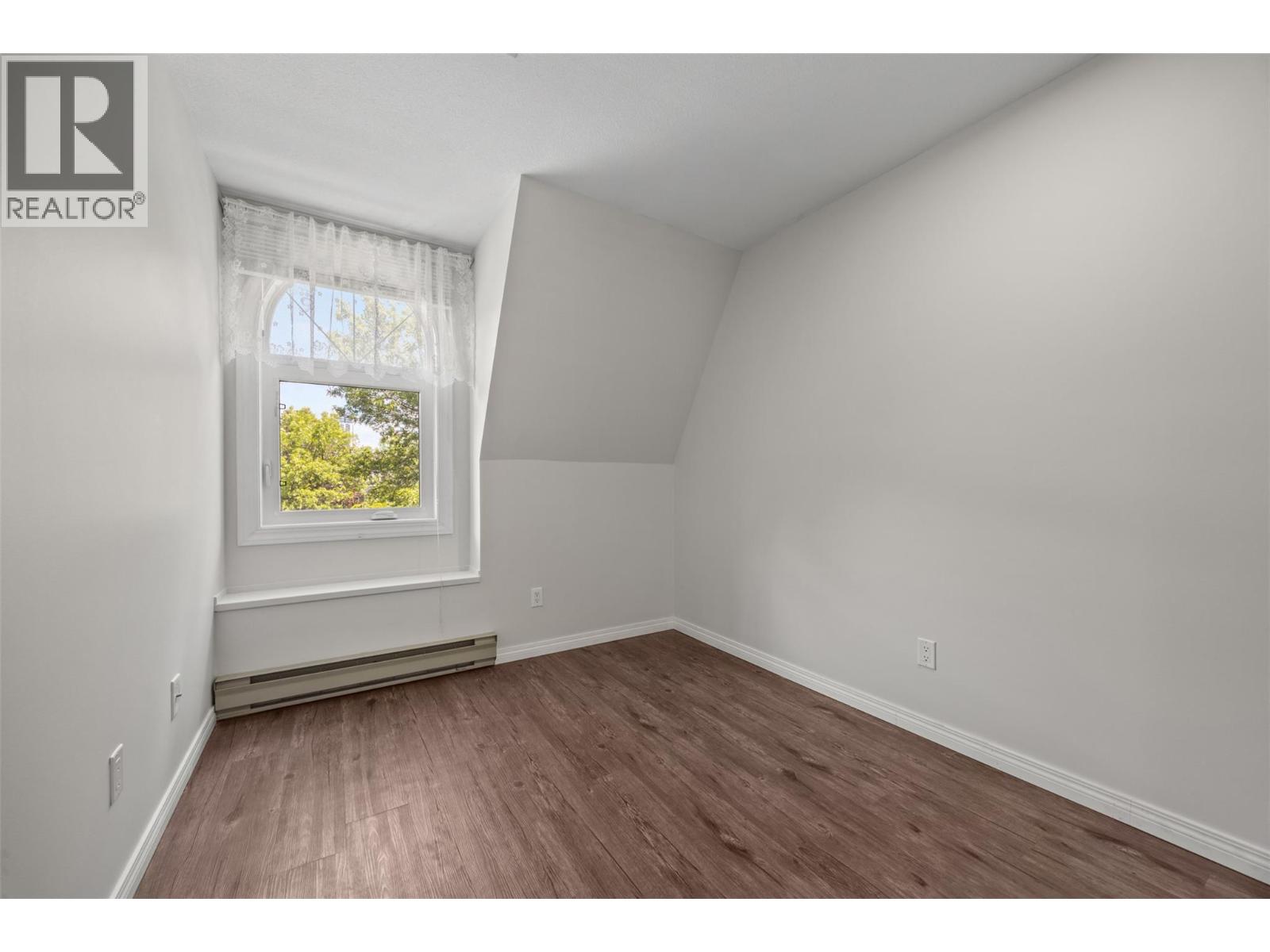 575 Sutherland Avenue Unit# 310