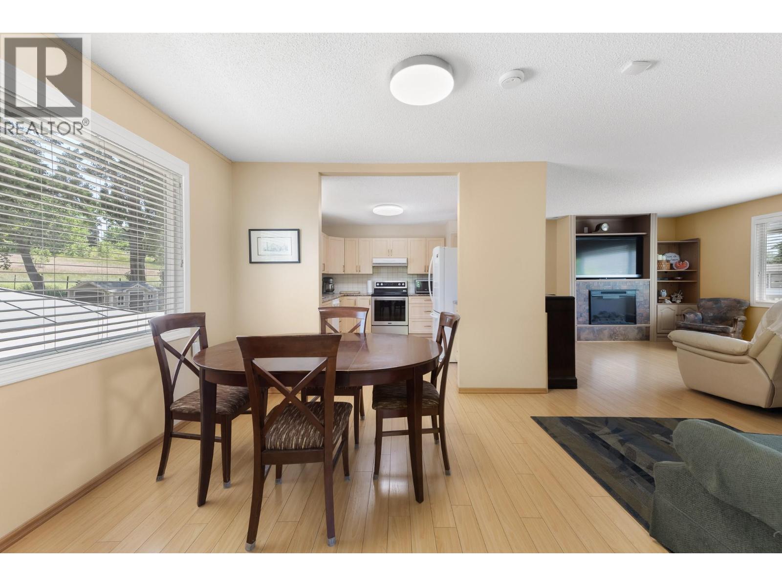 2545 Colleen Road