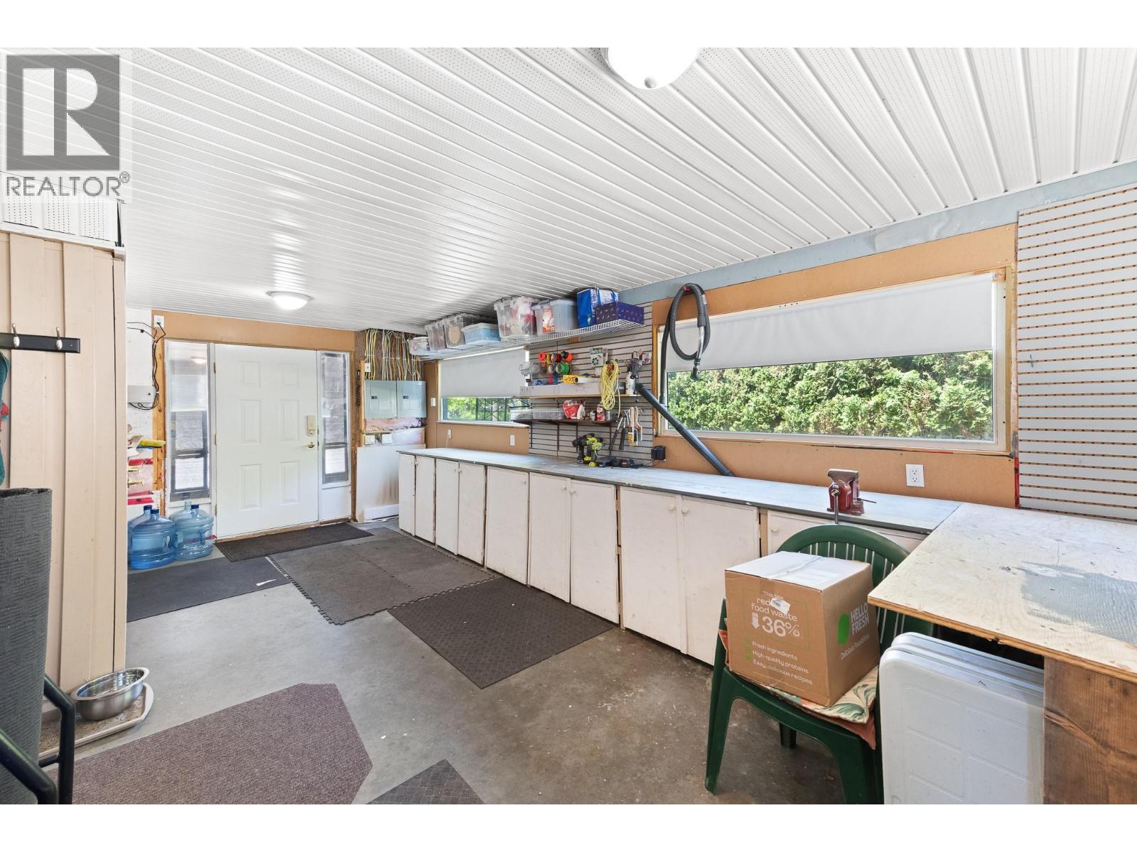 2545 Colleen Road