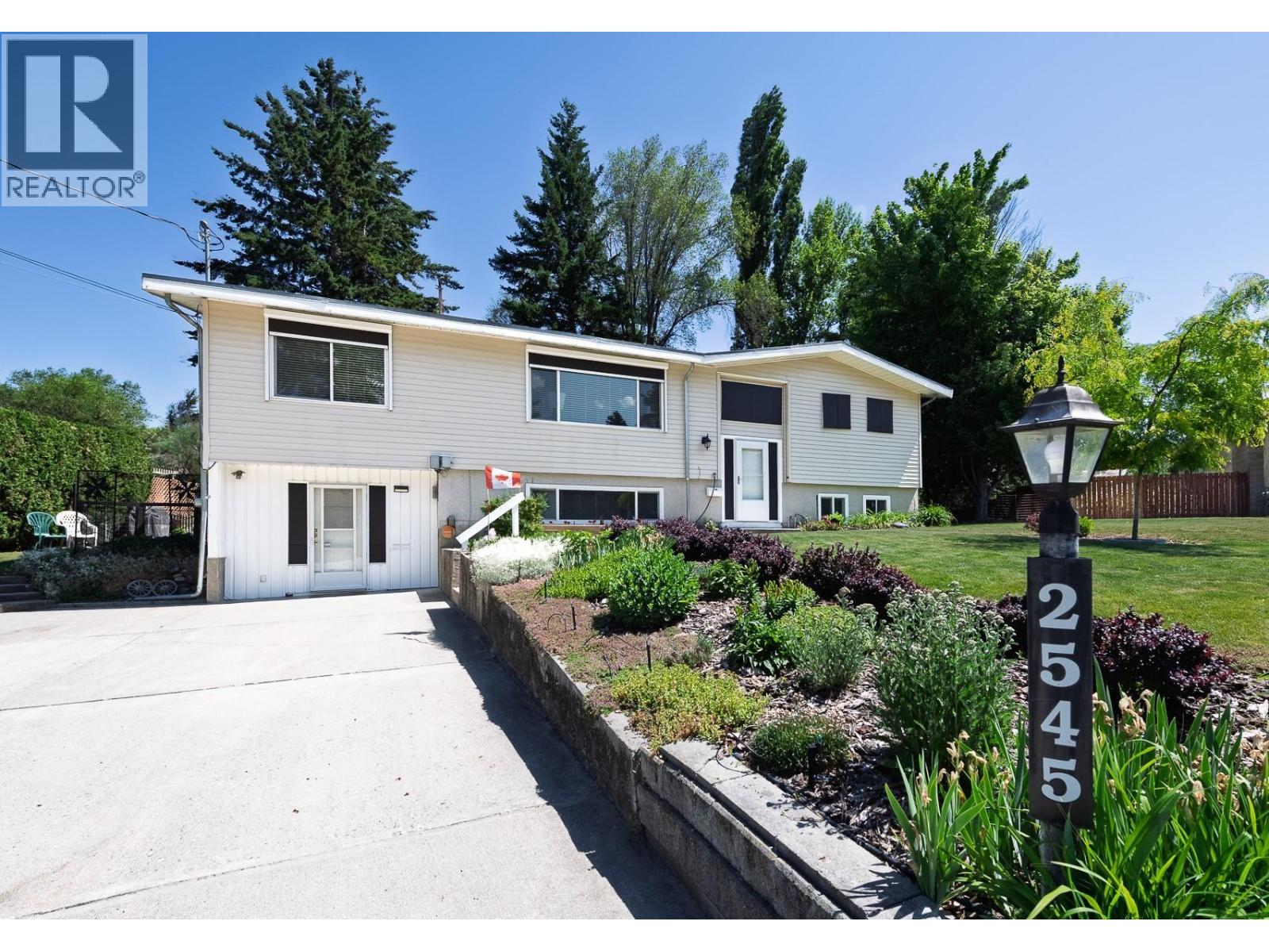 2545 Colleen Road