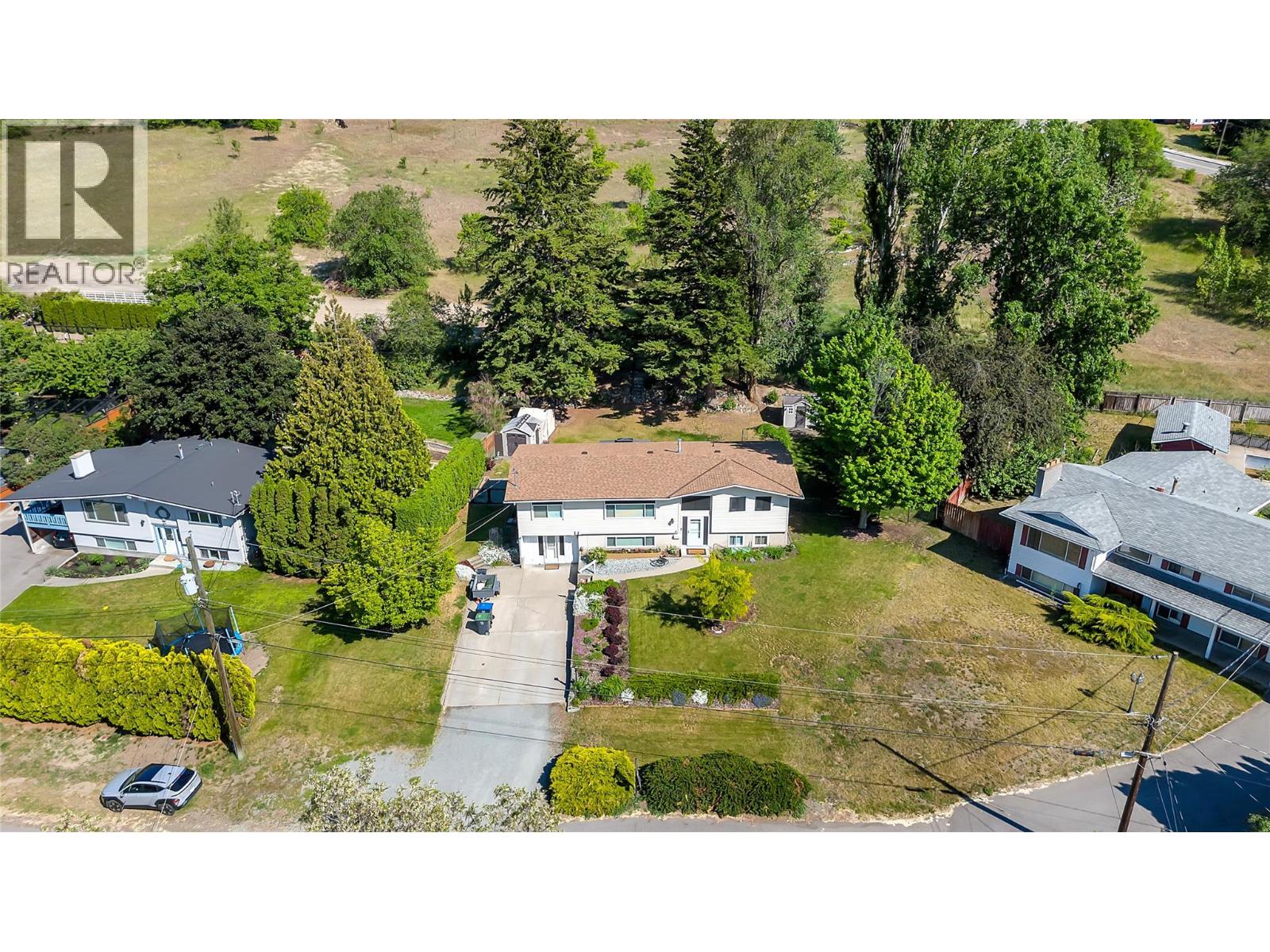 2545 Colleen Road