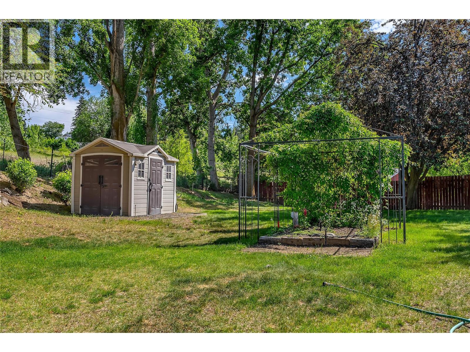 2545 Colleen Road