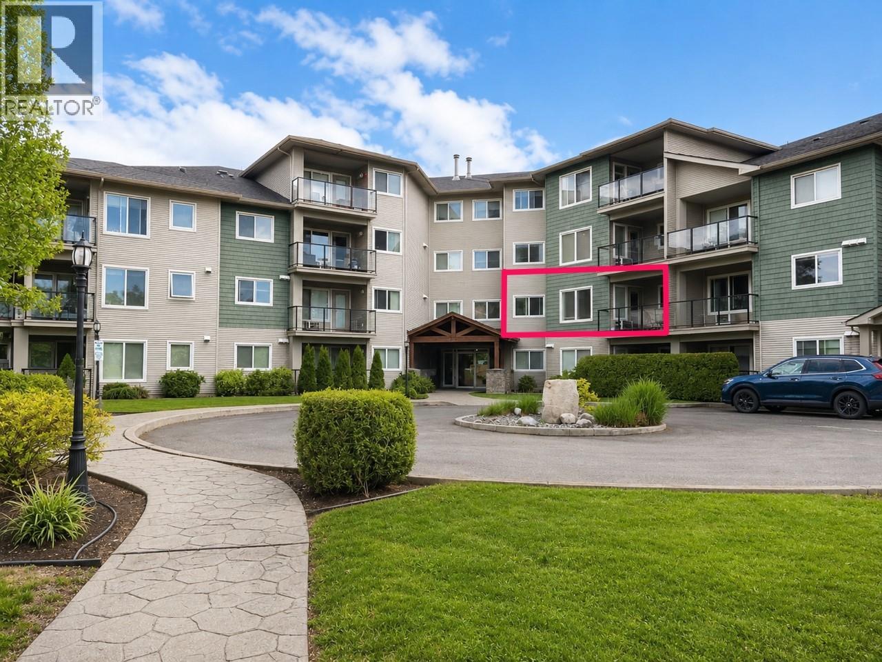 135 Ziprick Road Unit# 206