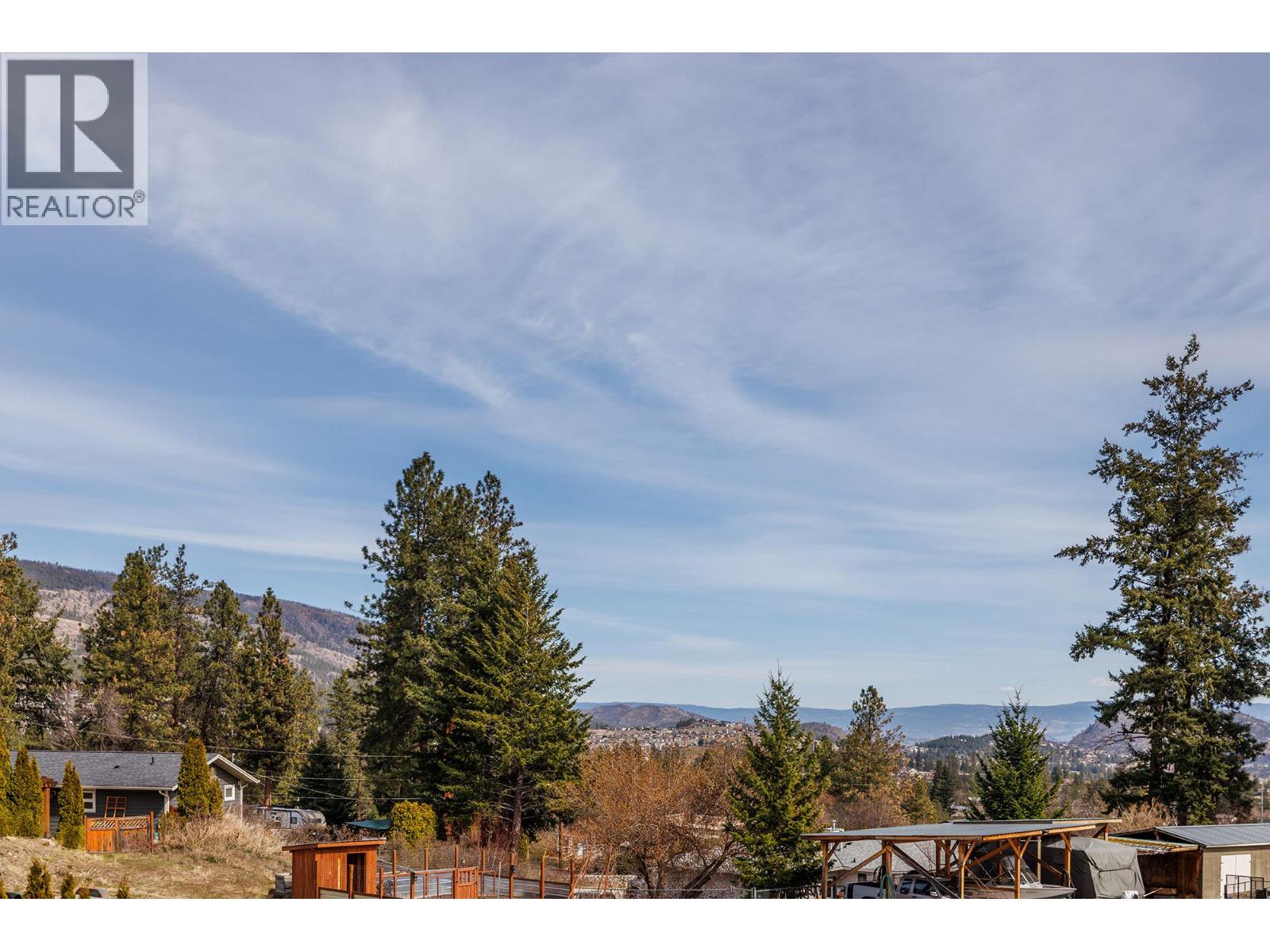 3042 Glenrosa Road