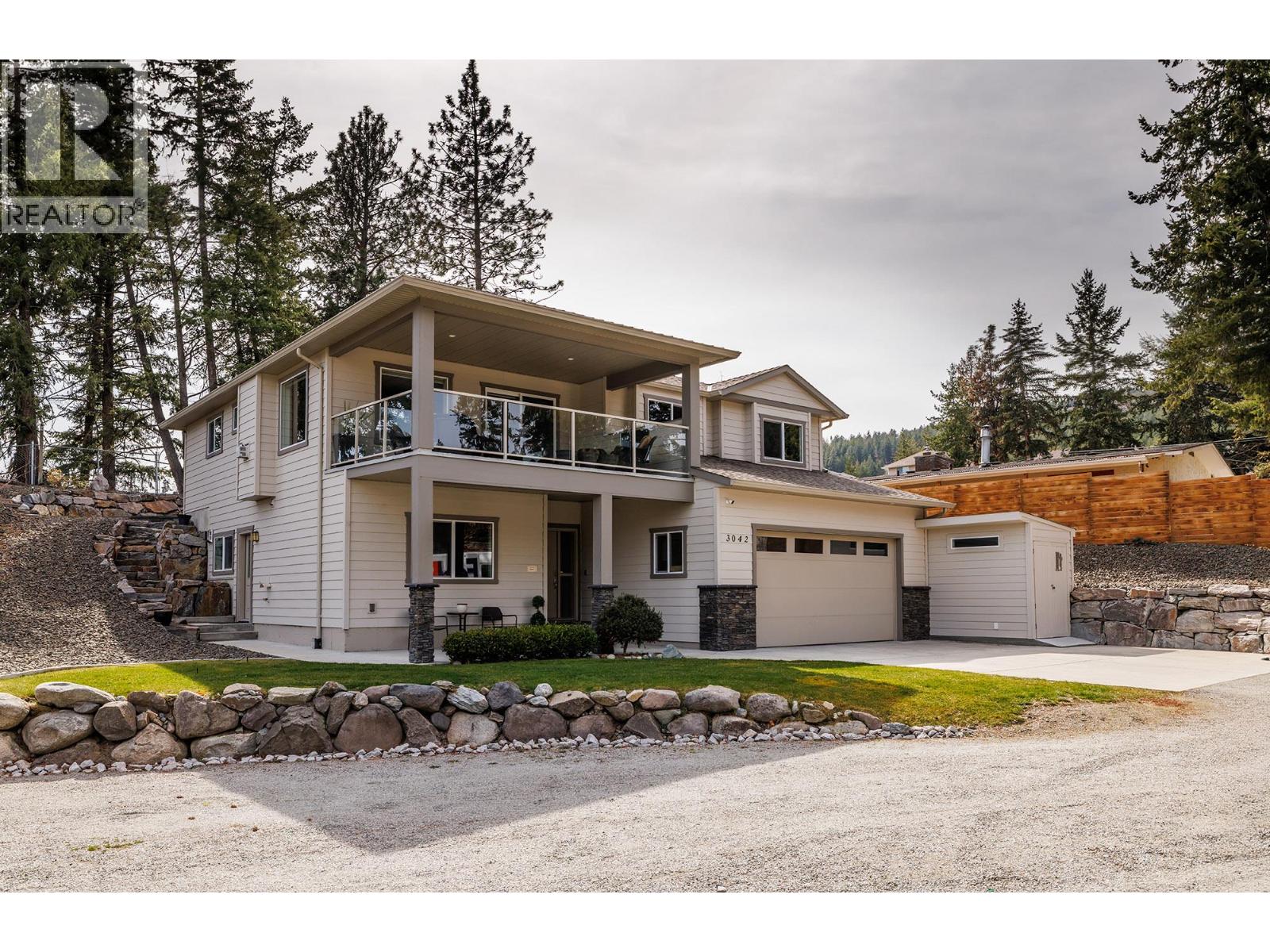 3042 Glenrosa Road