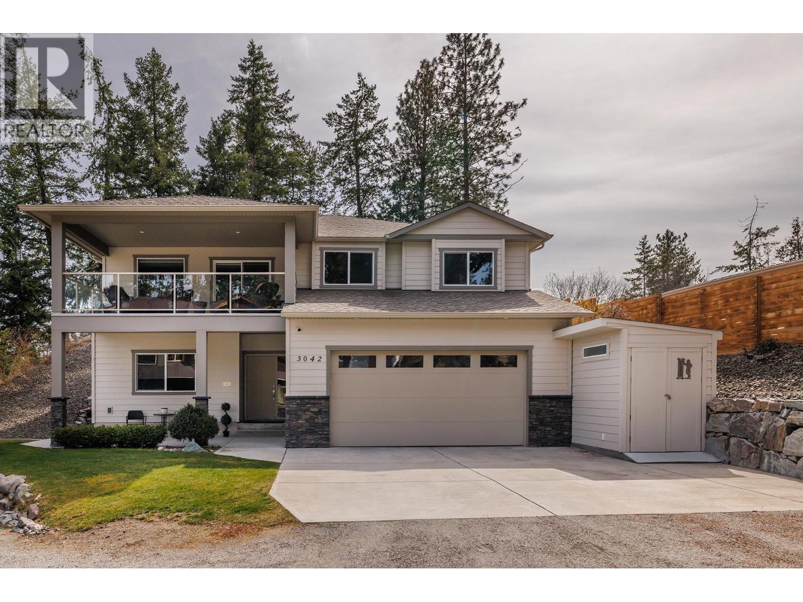 3042 Glenrosa Road