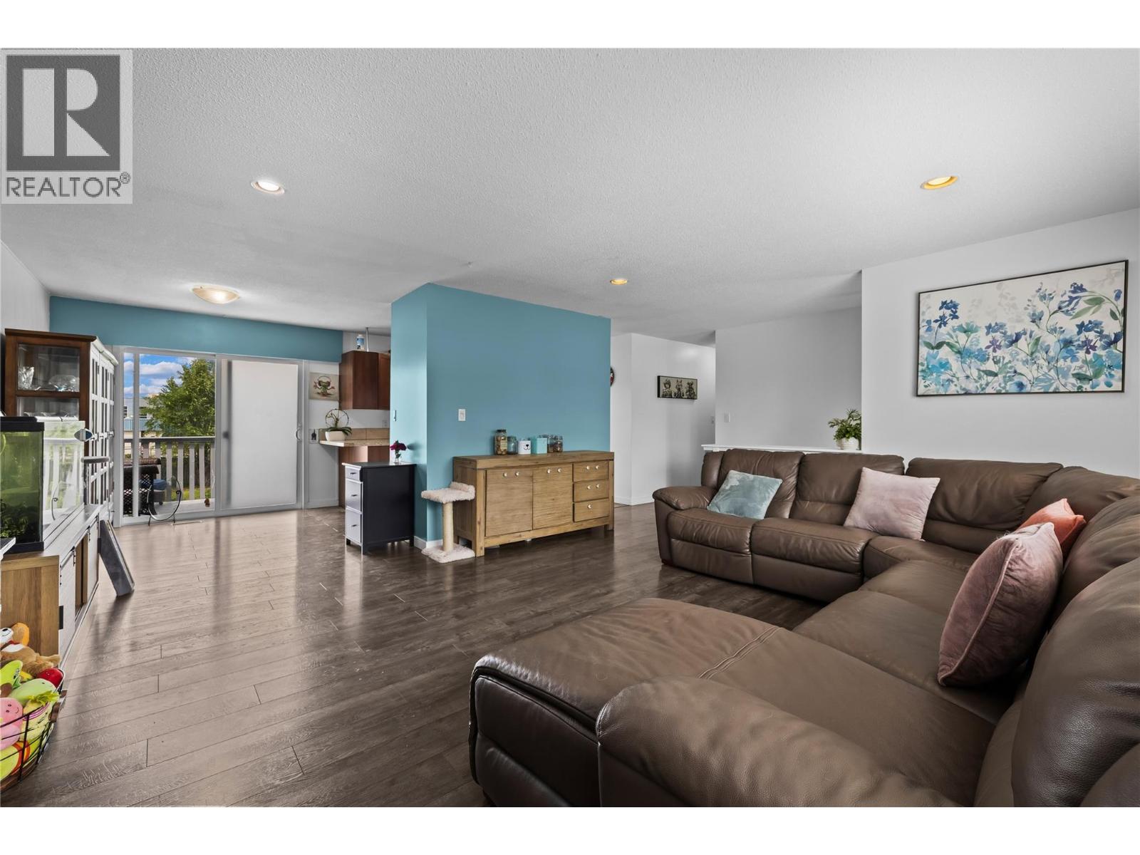 240 Bach Road