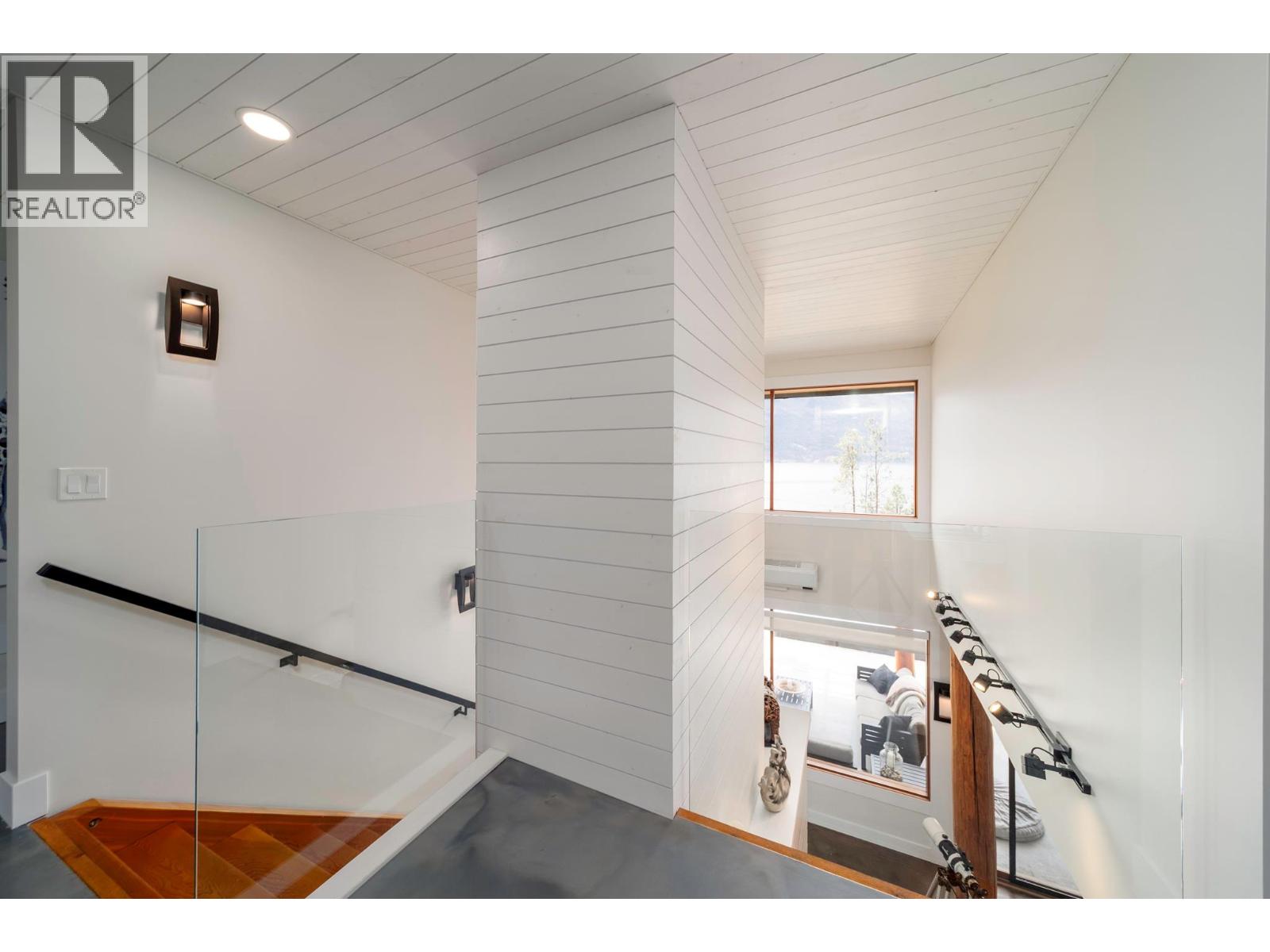 9887 Okanagan Centre Road W