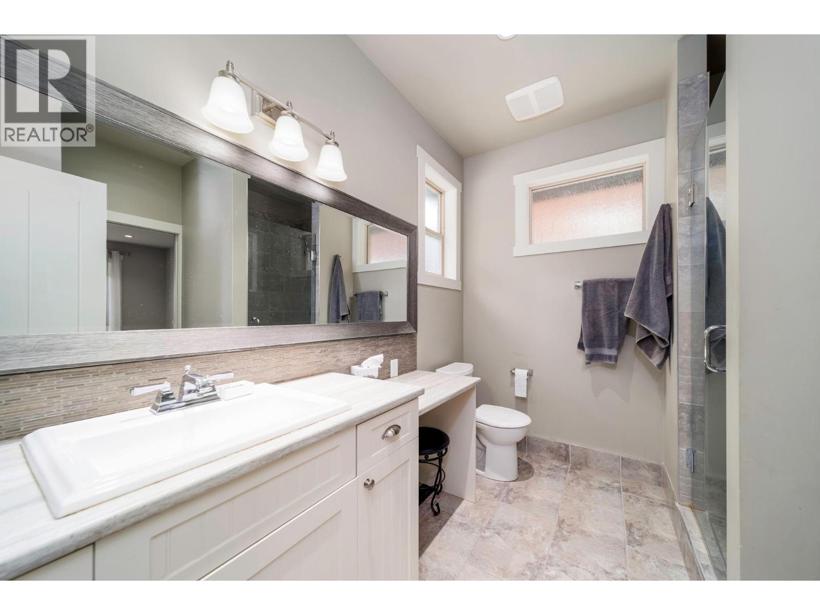 9887 Okanagan Centre Road W