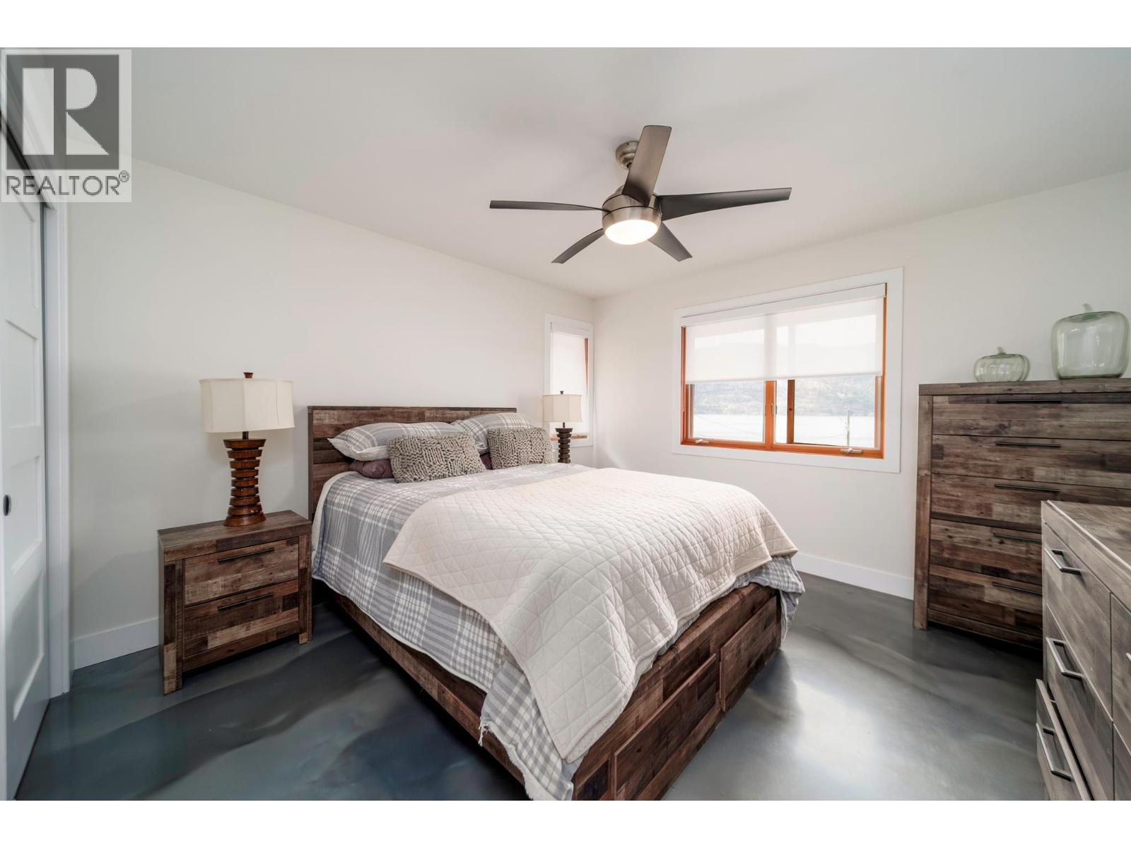 9887 Okanagan Centre Road W