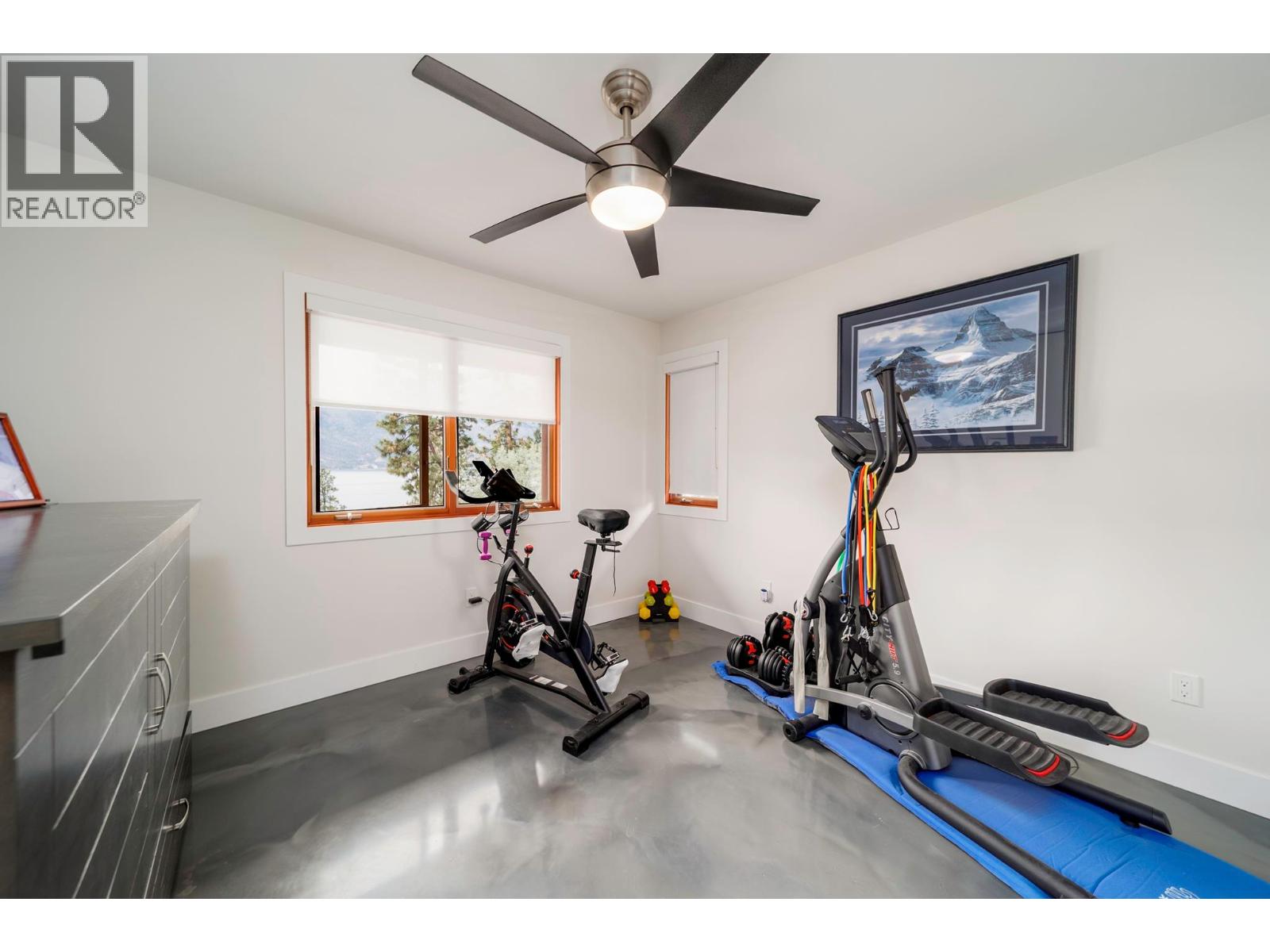 9887 Okanagan Centre Road W