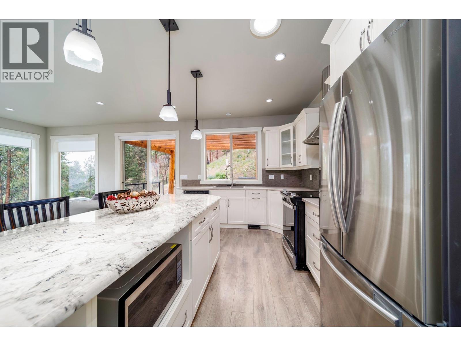 9887 Okanagan Centre Road W