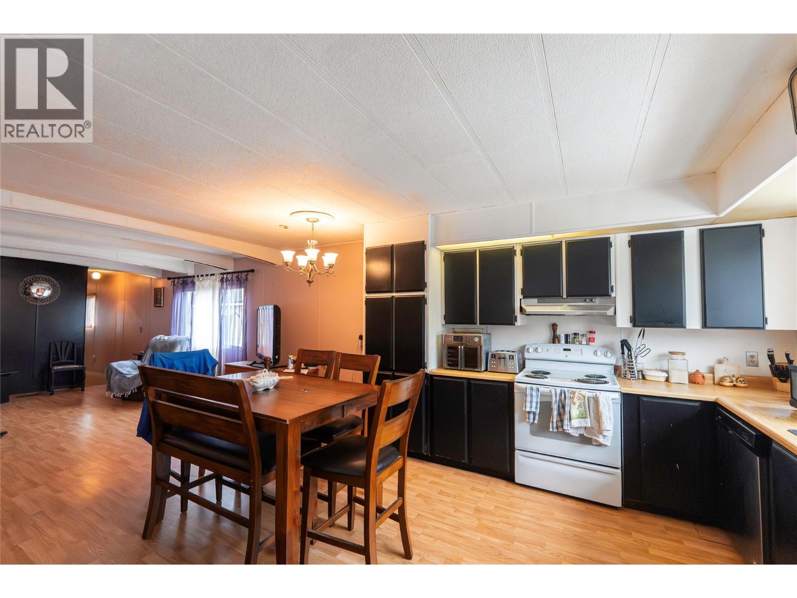 720 Commonwealth Road Unit# 40