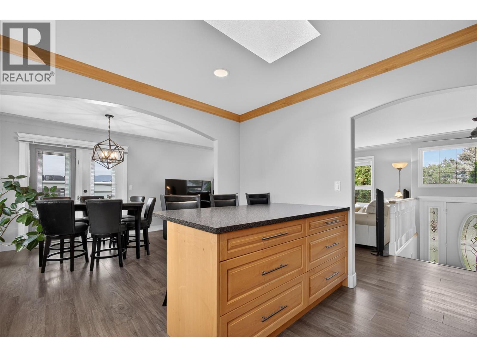 1685 Jonathan Road