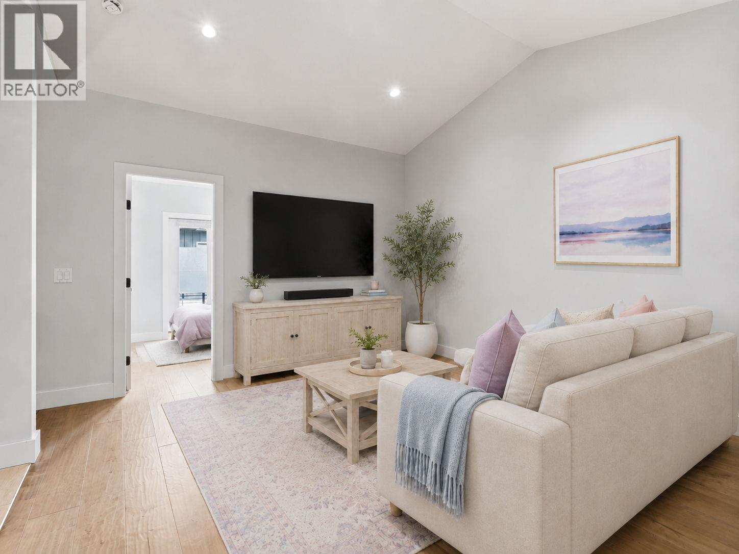 644 Lequime Road Unit# 17