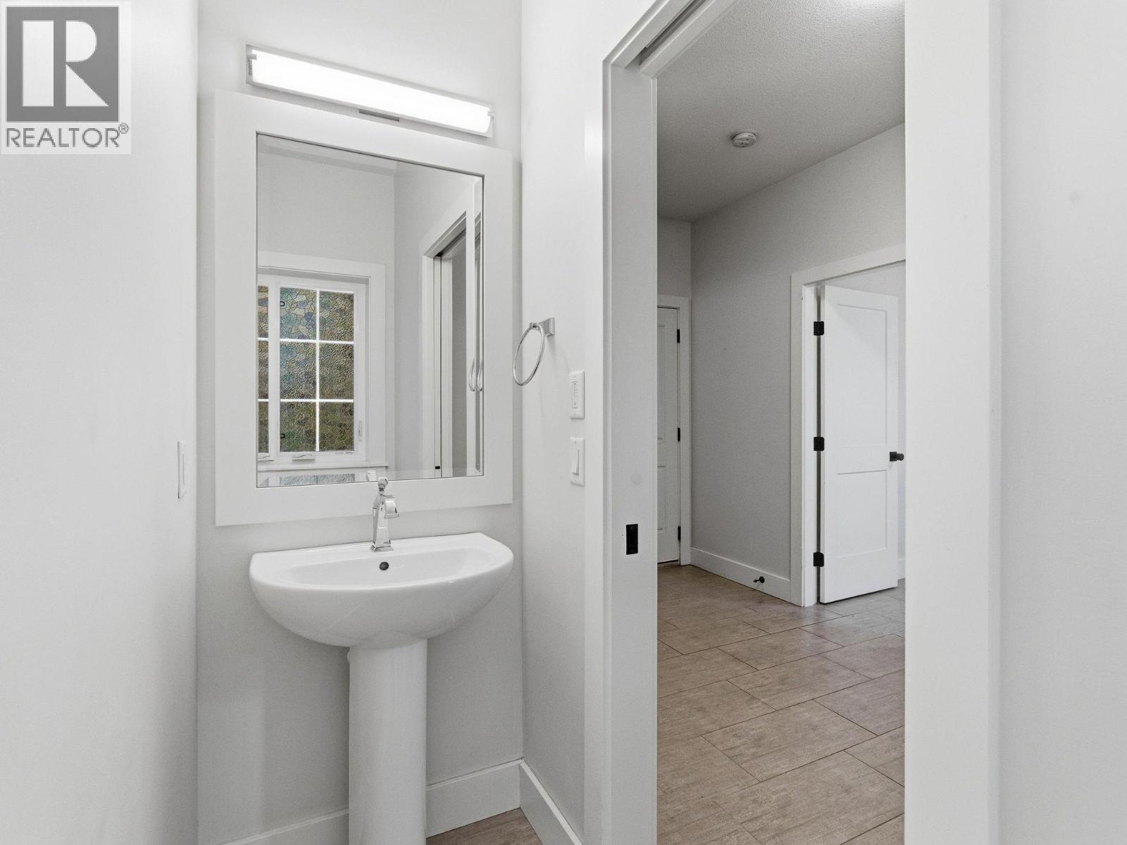 644 Lequime Road Unit# 17