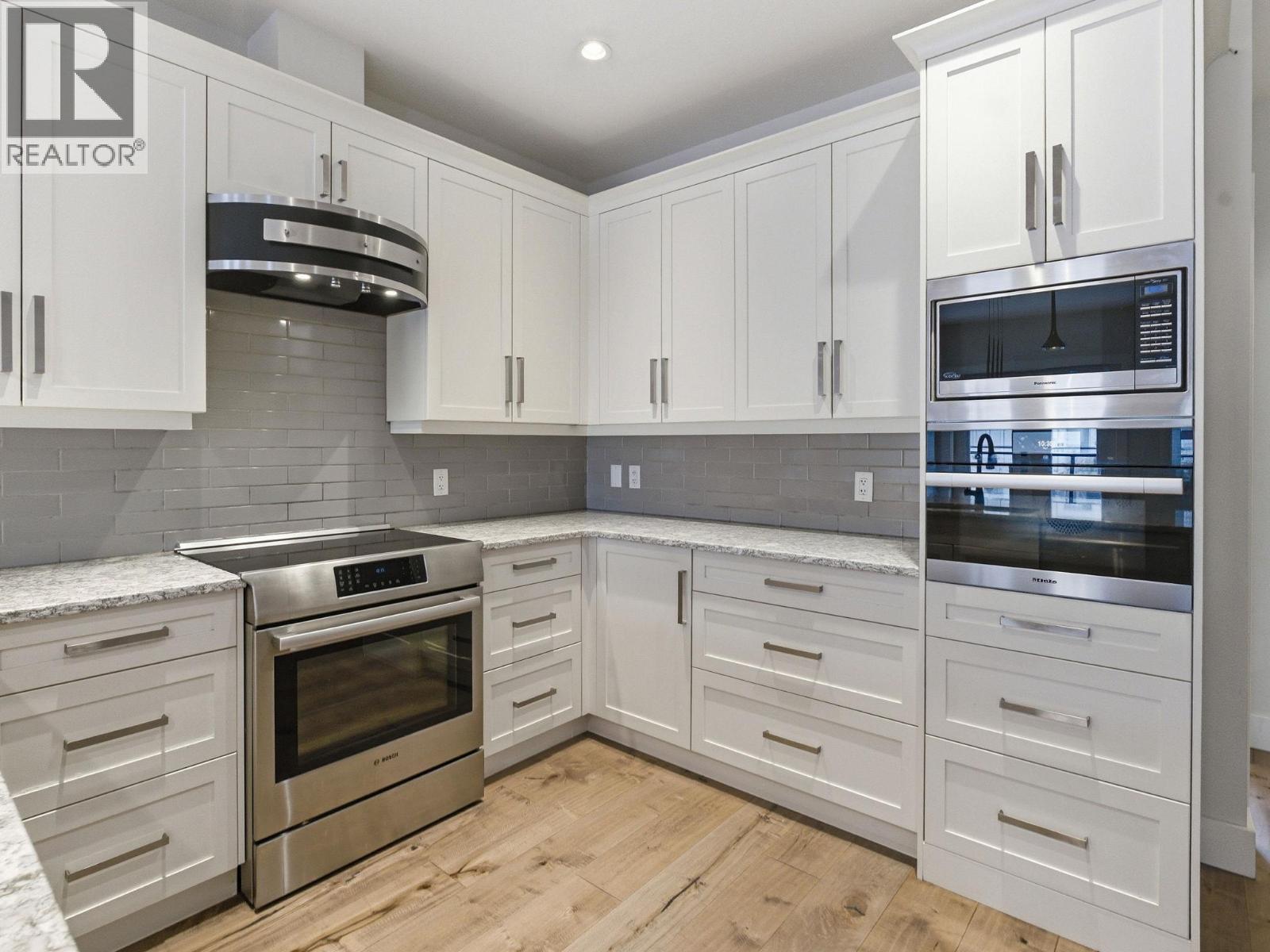 644 Lequime Road Unit# 17