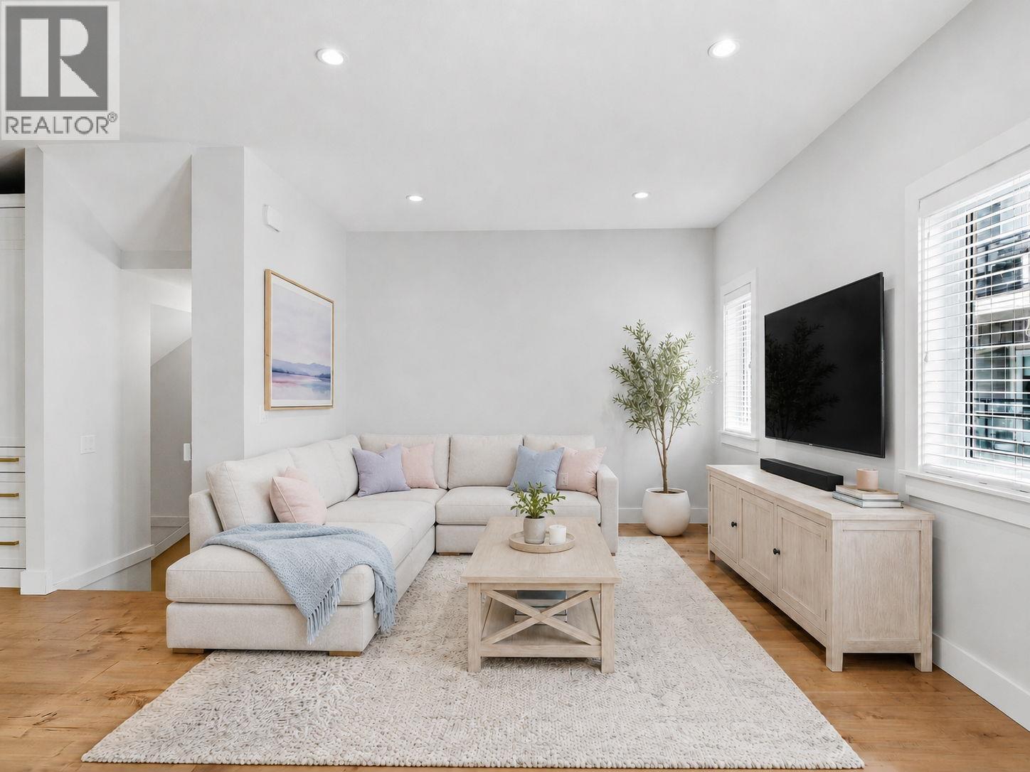 644 Lequime Road Unit# 17