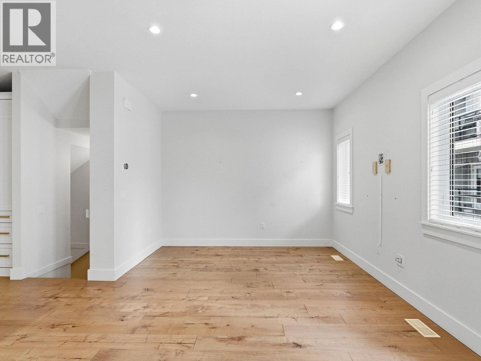 644 Lequime Road Unit# 17