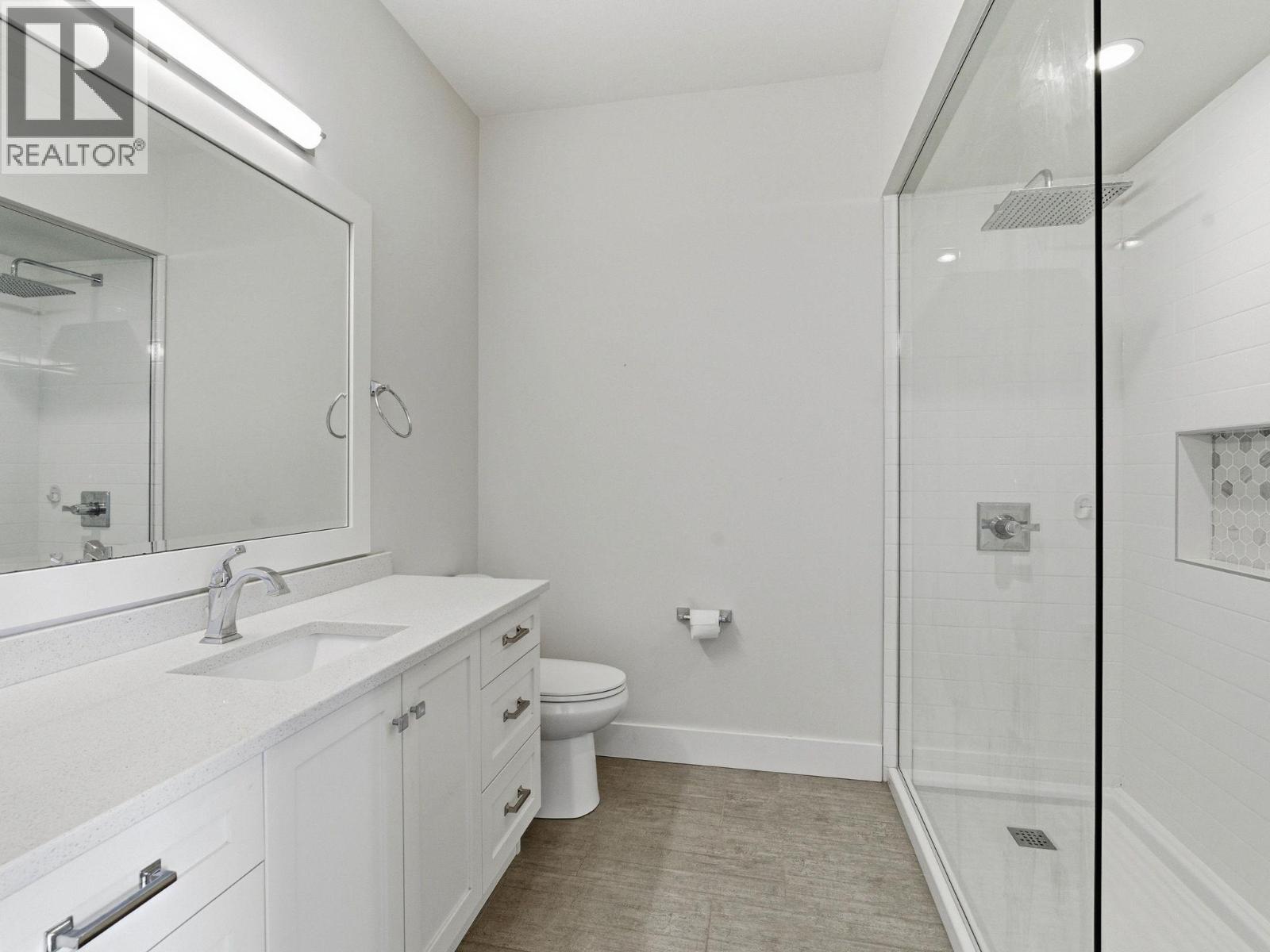 644 Lequime Road Unit# 17