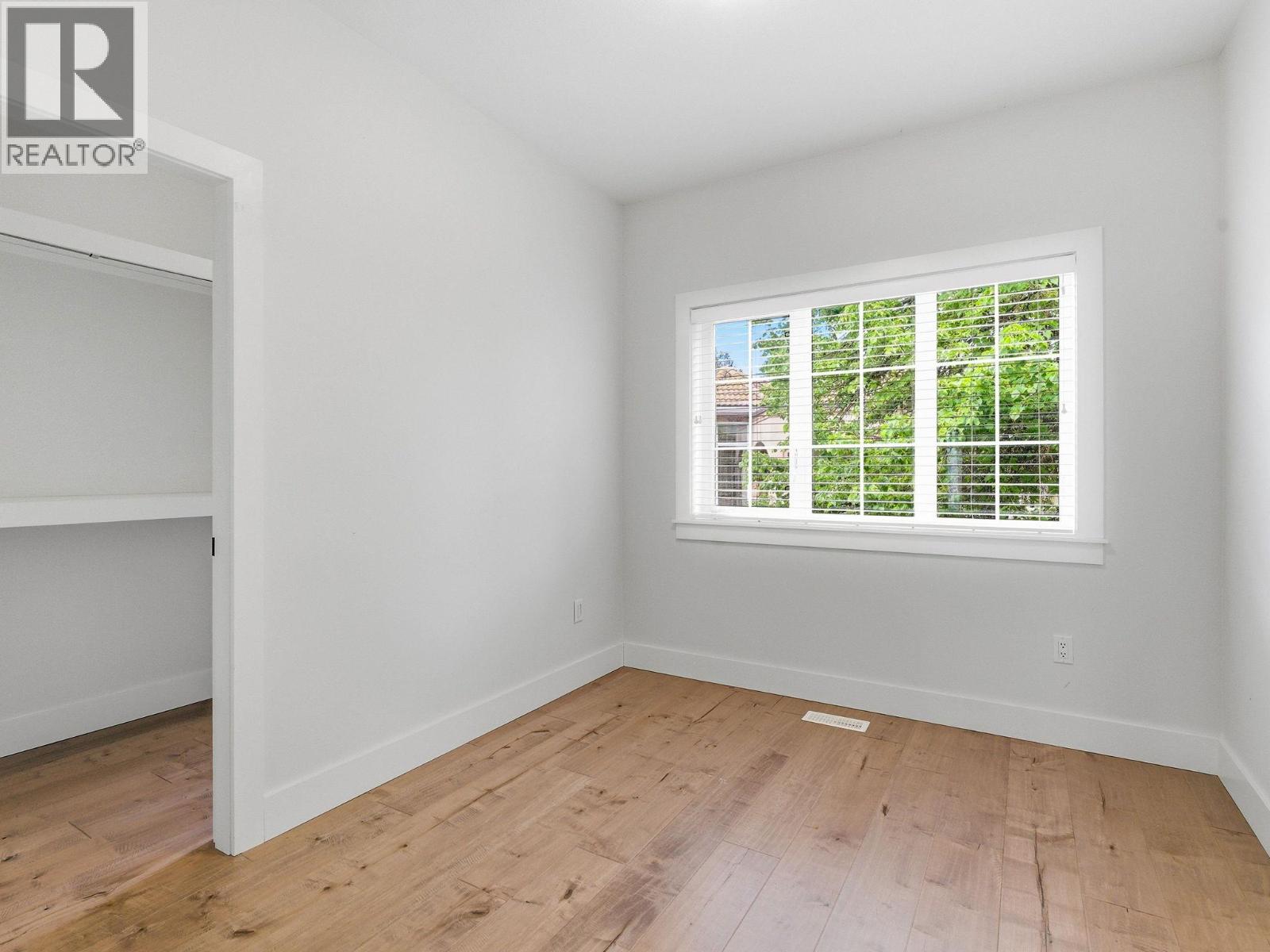 644 Lequime Road Unit# 17