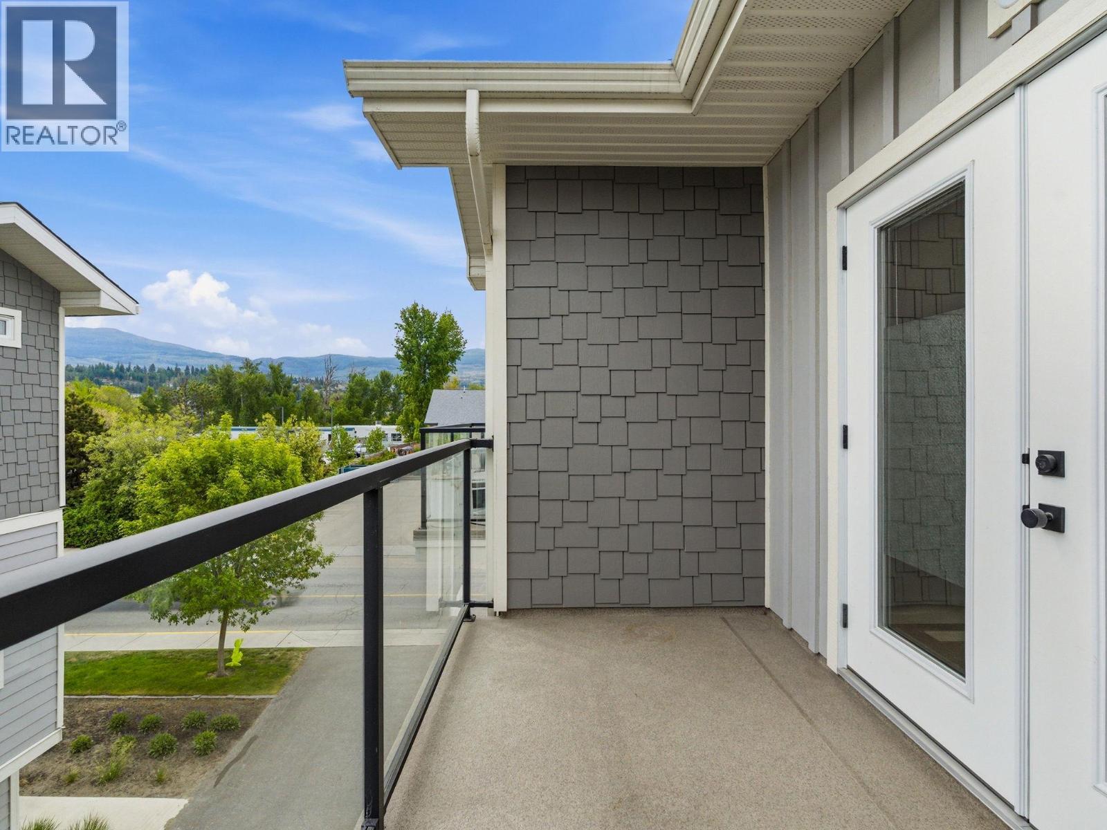 644 Lequime Road Unit# 17